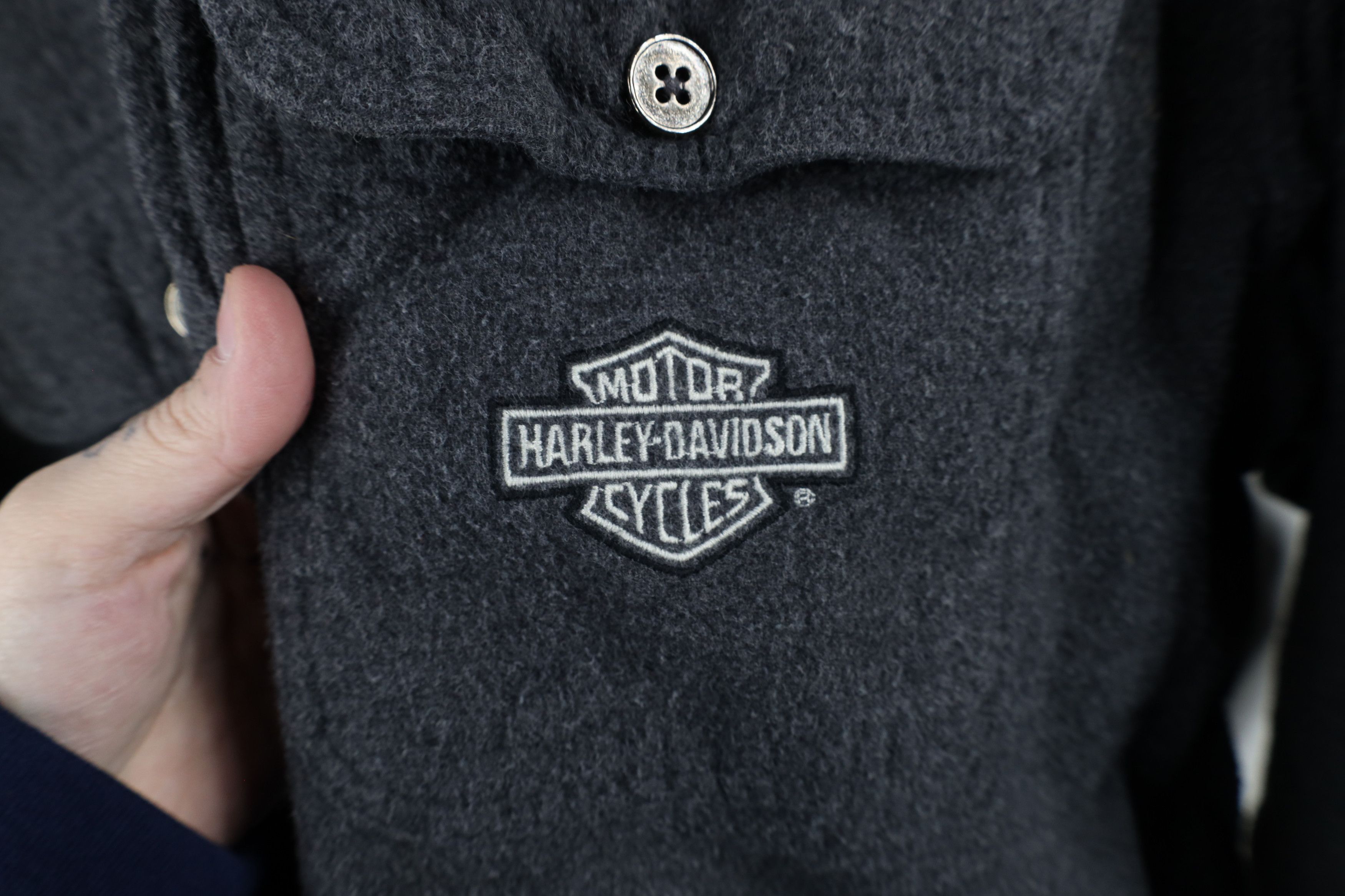 Harley Davidson × Vintage Vintage 90s Harley Davidson Spell Chamois Cloth Button Shirt Size US XXL / EU 58 / 5 - 4 Thumbnail