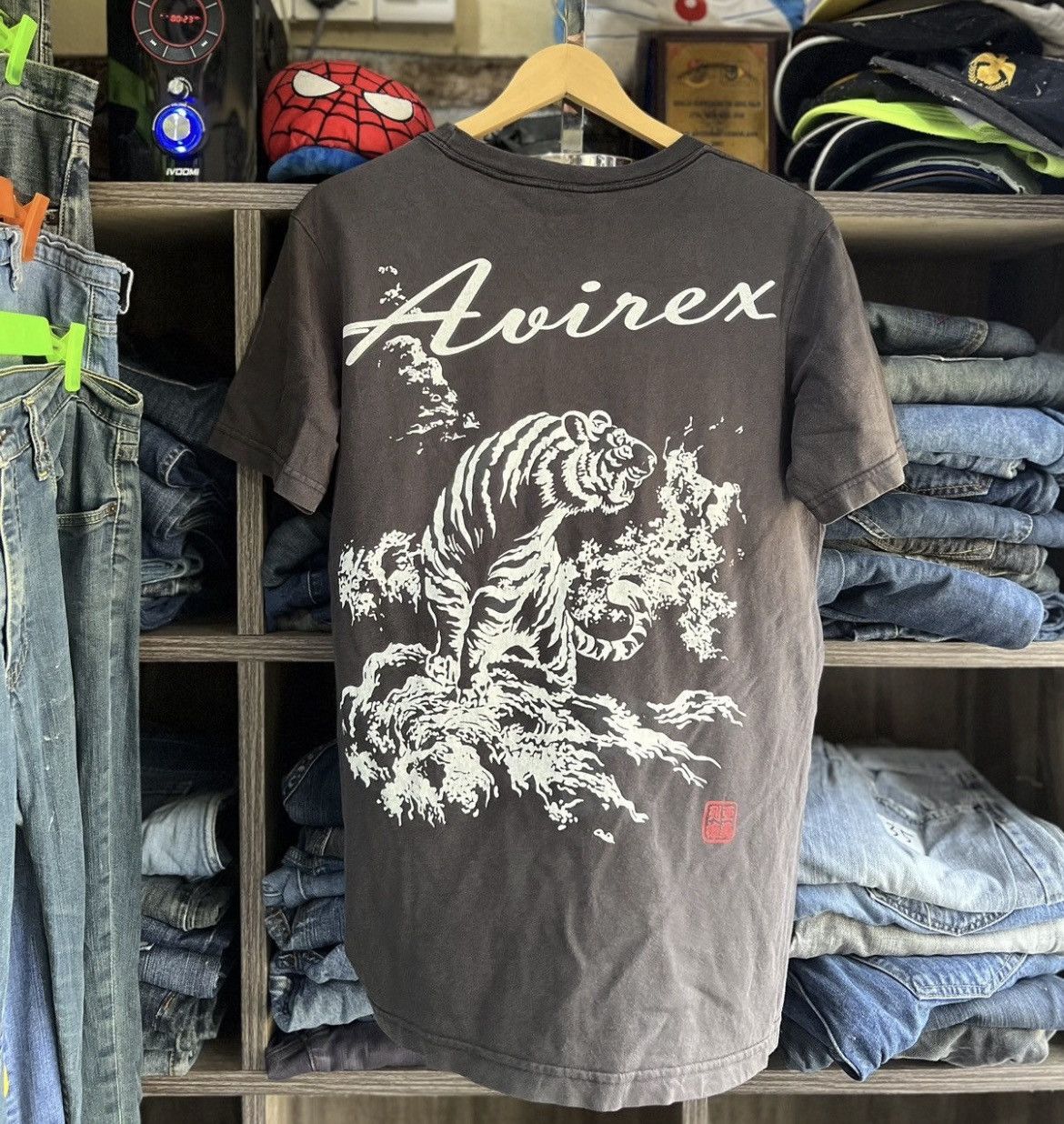 Avirex 🔥Rare Avirex Varsity Sukajan Tiger Tees Size US M / EU 48-50 / 2 - 3 Thumbnail