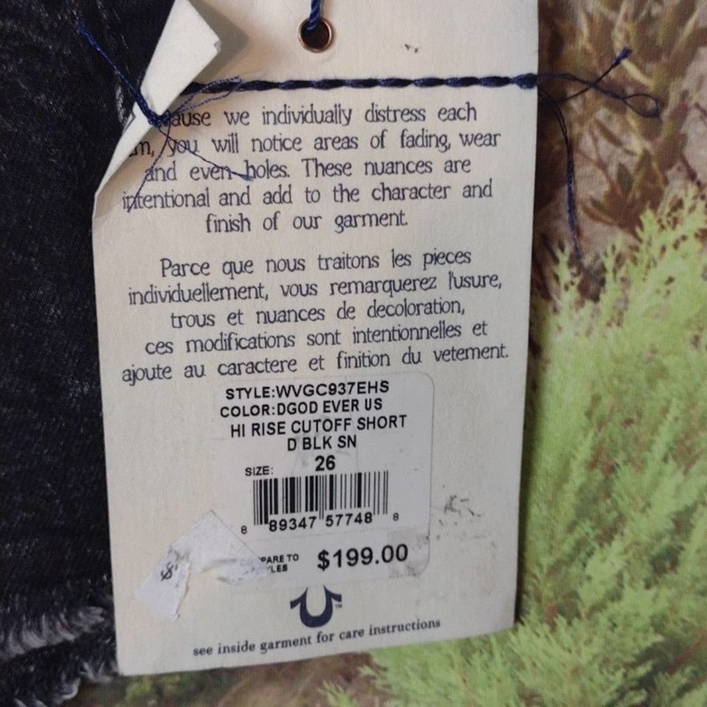 True Religion TRUE religion black distressed hi rise cut off shorts sz 26 Size 26" / US 2 / IT 38 - 2 Thumbnail