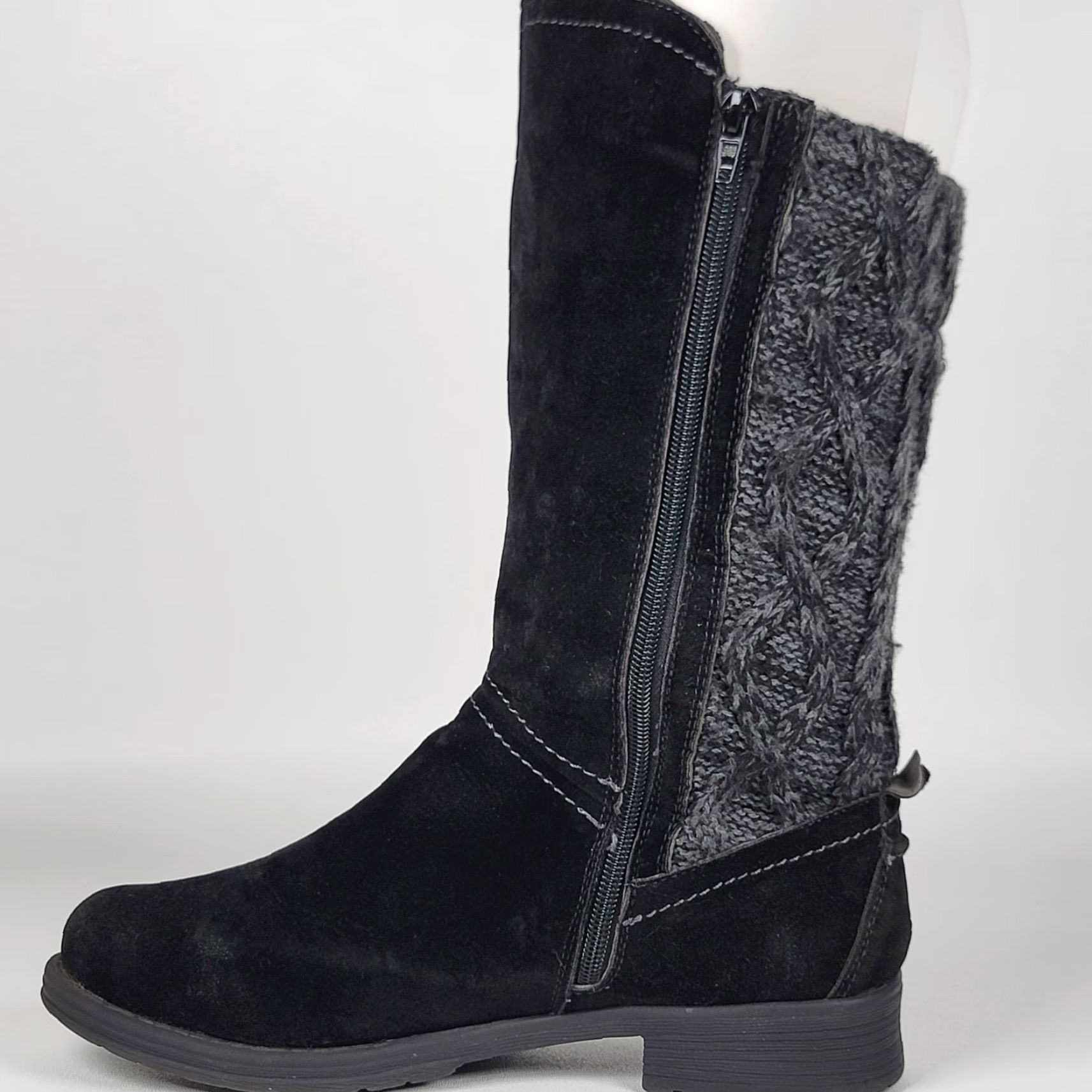 Vintage MUK LUKS Women’s Boot Mid Calf Black Knit Faux Fur Zip Up Casey 9 Snow Boot Vintage No? Size US 9 / IT 39 - 4 Thumbnail