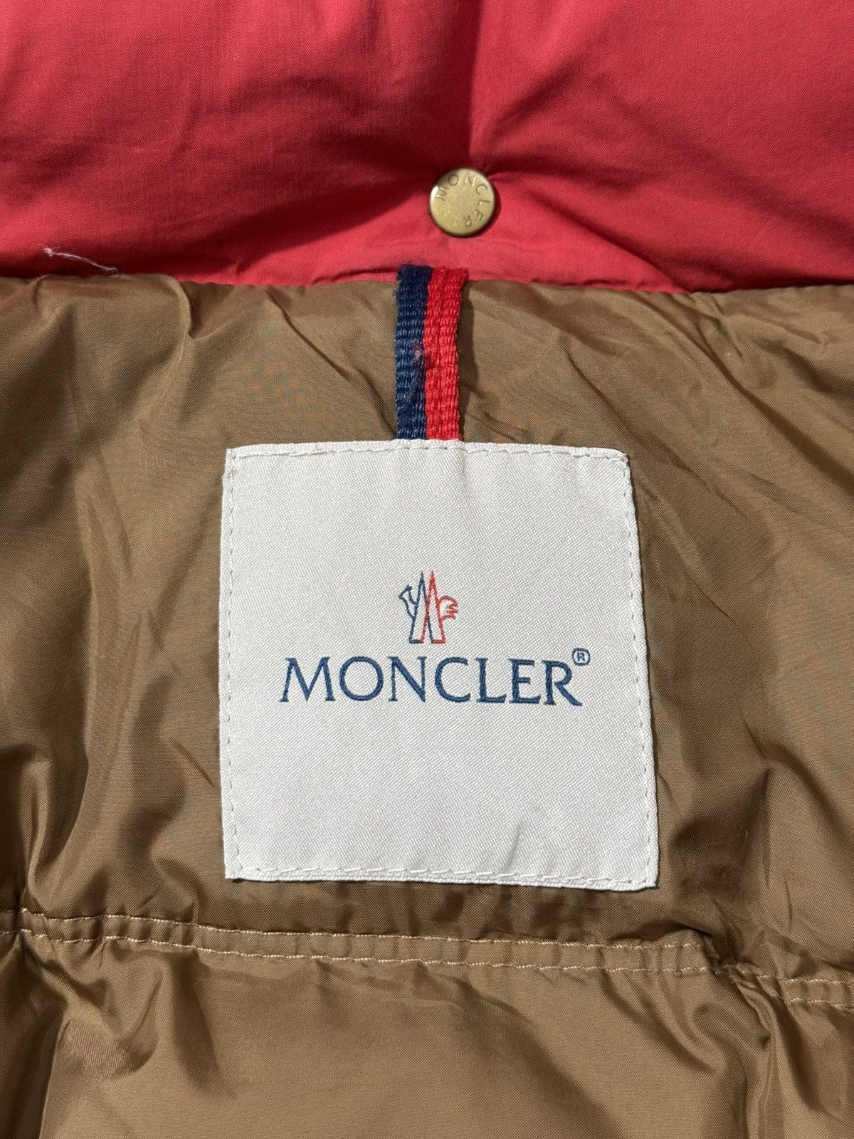 Moncler Moncler MONTSERRAT down jacket Size US L / EU 52-54 / 3 - 16 Thumbnail