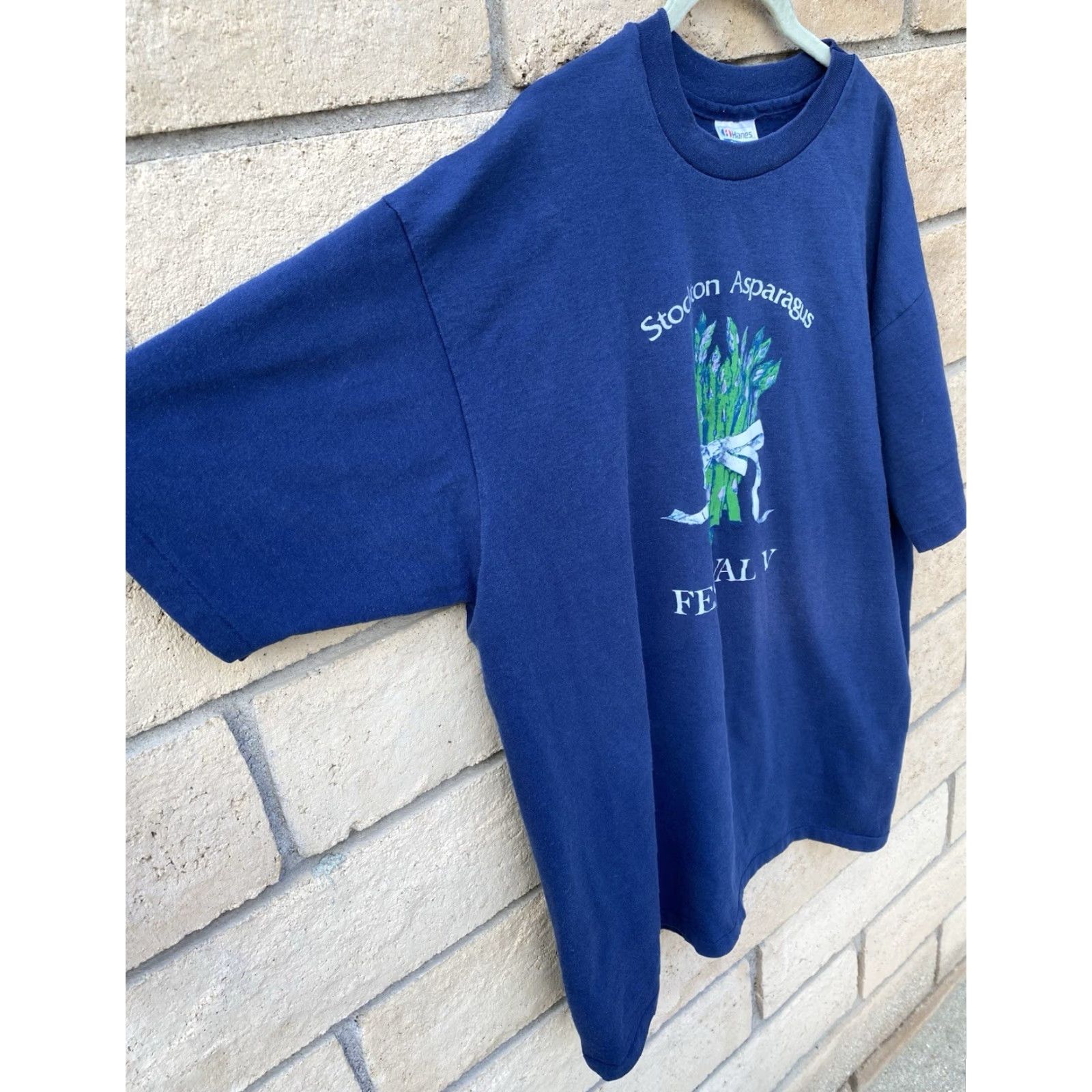 Hanes VINTAGE Stockton Asparagus Festival T-Shirt Blue Hanes Fifty-Fifty XXL 2XL Men Graphic 90s California 1990s Short Sleeve Crew Neck Shirt Mens Size US XXL / EU 58 / 5 - 4 Thumbnail