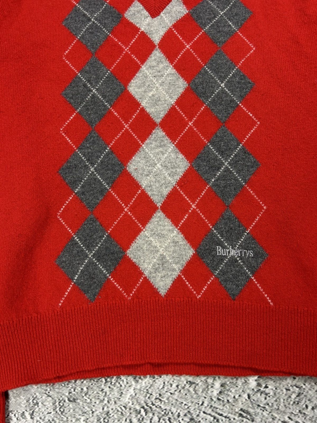 Burberry Burberrys vintage red sweater wool Size US M / EU 48-50 / 2 - 3 Thumbnail