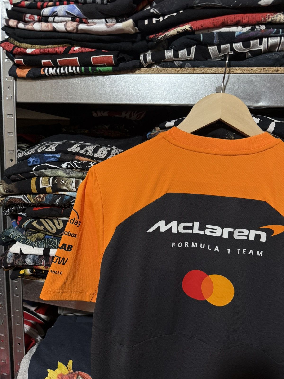 Formula 1 Castore 2025 McLaren Formula 1 Team Set Up T-Shirt Phantom Size US S / EU 44-46 / 1 - 6 Thumbnail