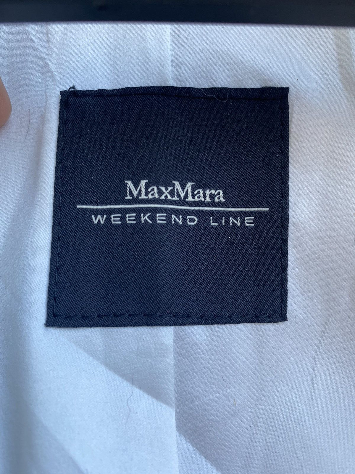Weekend Max Mara Rare Max Mara designer lupin fur sleeveless jacket Size XS / US 0-2 / IT 36-38 - 5 Thumbnail