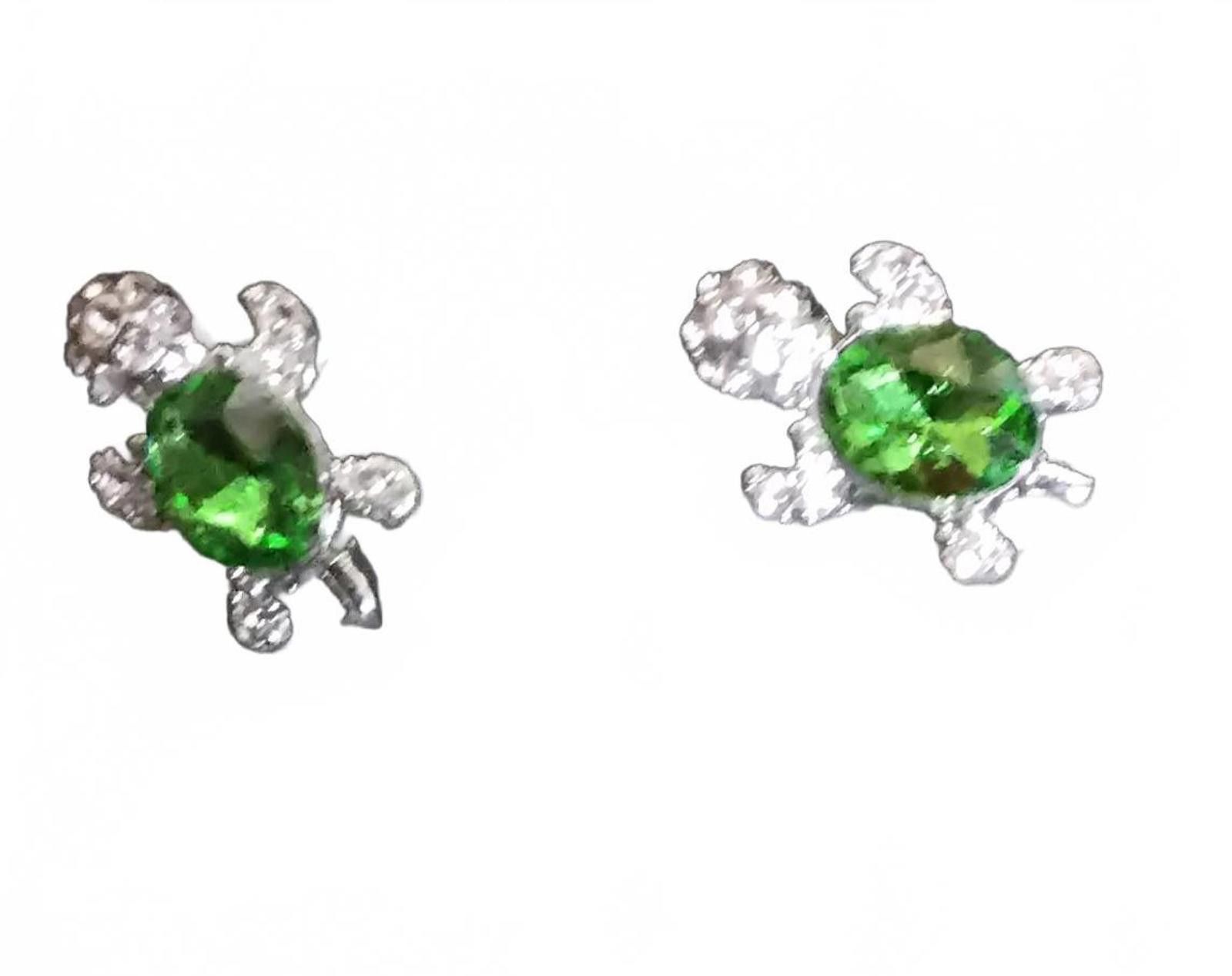 Unknown London Sparkling Green Turtle Earrings - Grab These Cute Gems Fast! Size ONE SIZE - 2 Thumbnail