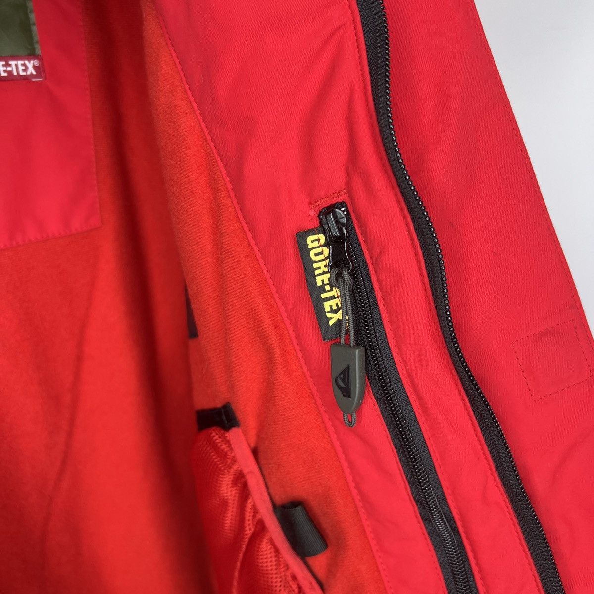 Goretex × Quiksilver × Vintage Vintage Quicksilver Gortex Snow Winter Ski Jacket Y2K Size US L / EU 52-54 / 3 - 13 Thumbnail