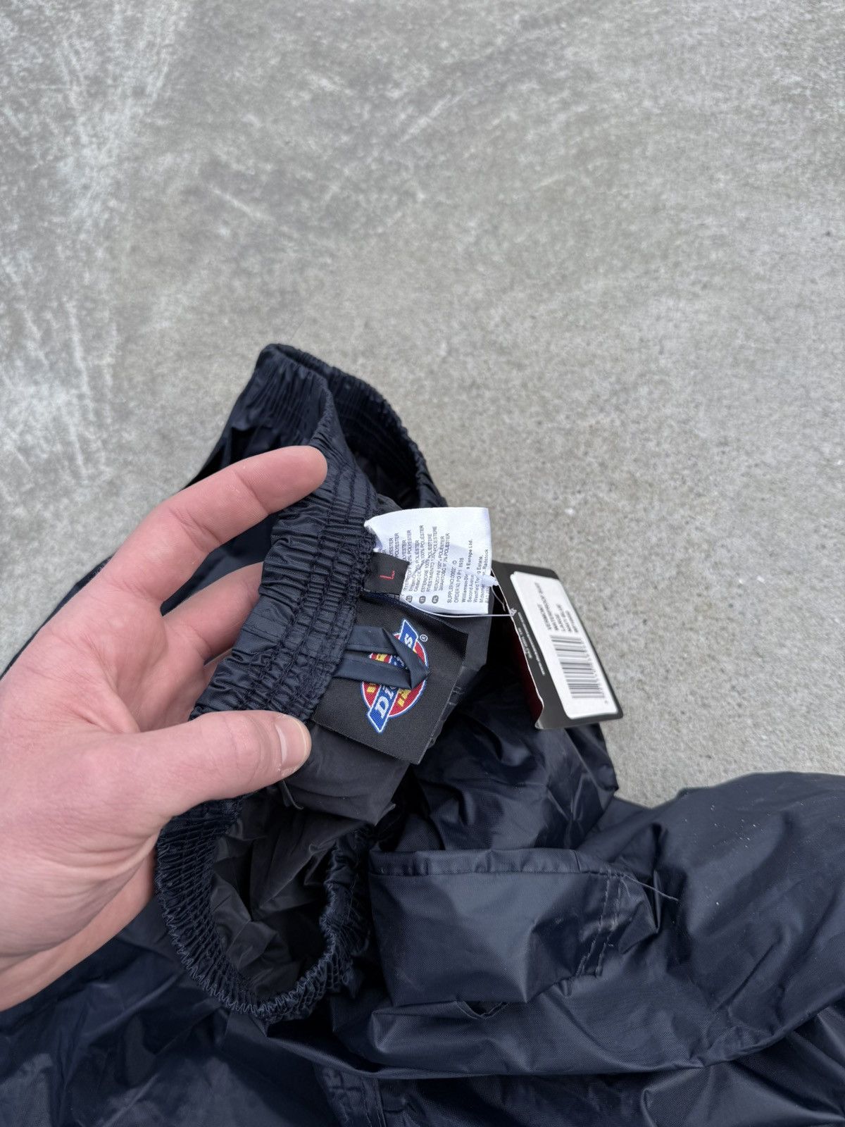 Other Vintage Dickies Y2K streetwear oversize nylon pants Size US 34 / EU 50 - 13 Thumbnail