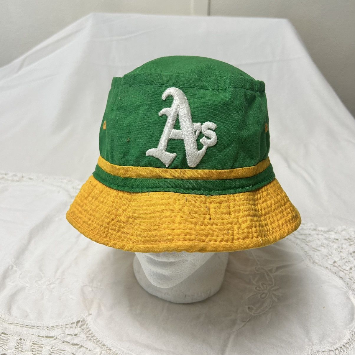 Russell Athletic Vintage 80’s Oakland A’s Bucket Hat Size 40 - 1 Thumbnail