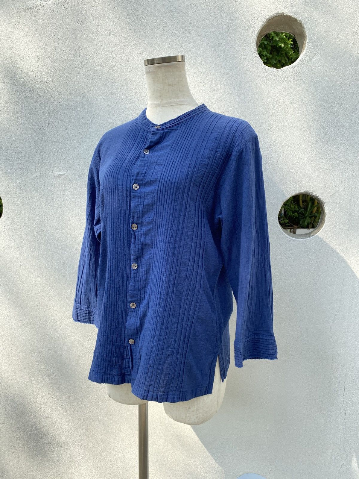Issey Miyake Plantation Blue Textured Mandarin Collar Shirt. Size M / US 6-8 / IT 42-44 - 6 Thumbnail
