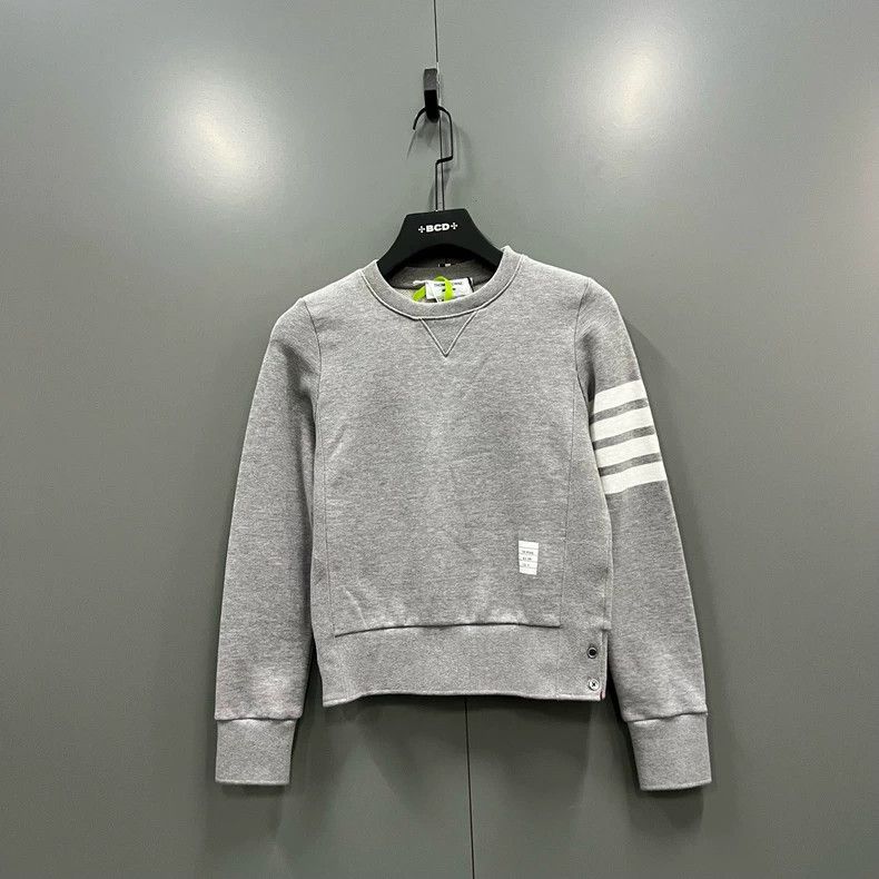 Thom Browne Gray Striped Crew Neck Sweatshirt - dmc