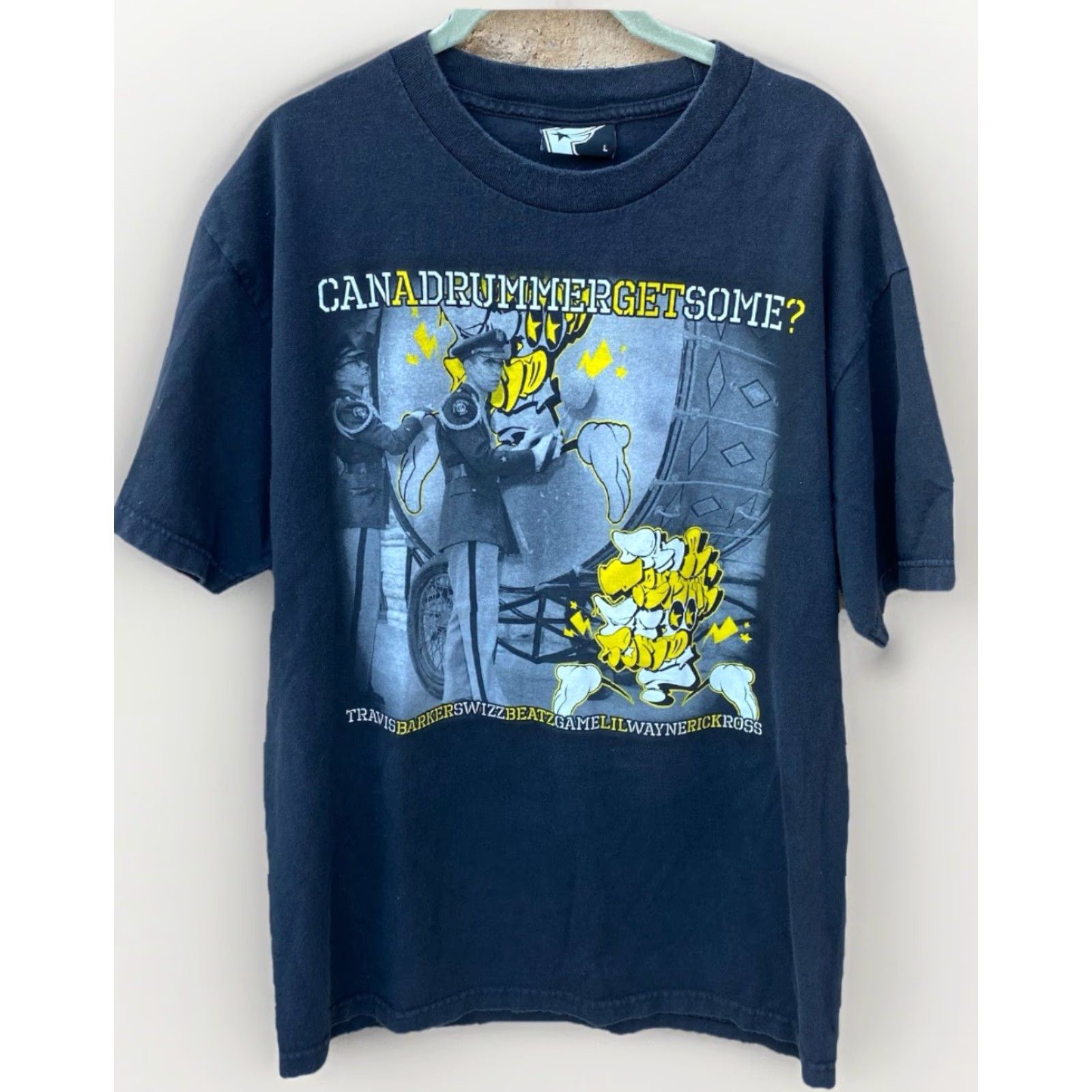Barker Famous Stars & Straps Can A Drummer Get Some T-Shirt Black Short Sleeve L Mens Graphic Print Hip Hop Punk Rock 2000s 90s Theme Size US L / EU 52-54 / 3 - 6 Thumbnail