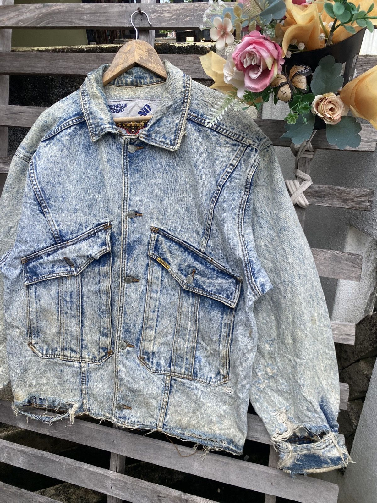 Jordache Vintage Distressed Jordache Denim Jacket Size US L / EU 52-54 / 3 - 4 Thumbnail