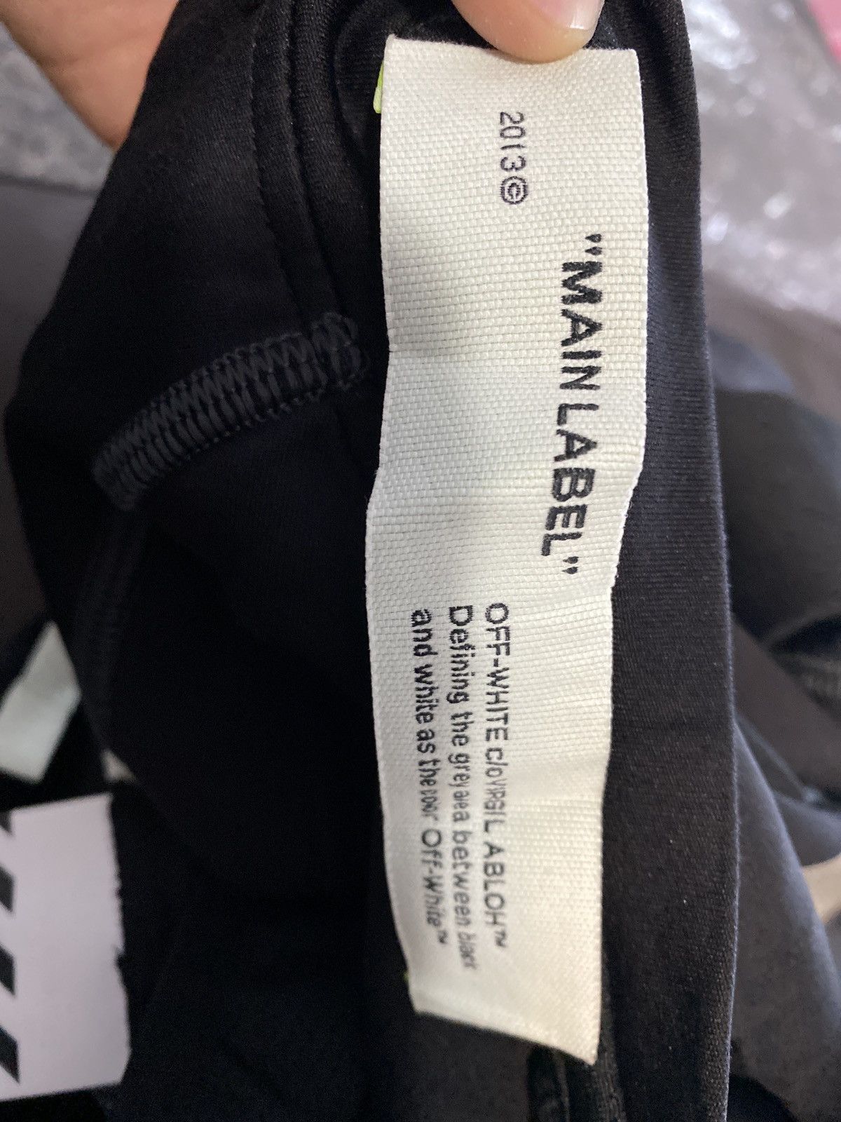 Off-White × Virgil Abloh Off-White Running L/S Tee Black Silver Size US M / EU 48-50 / 2 - 12 Thumbnail