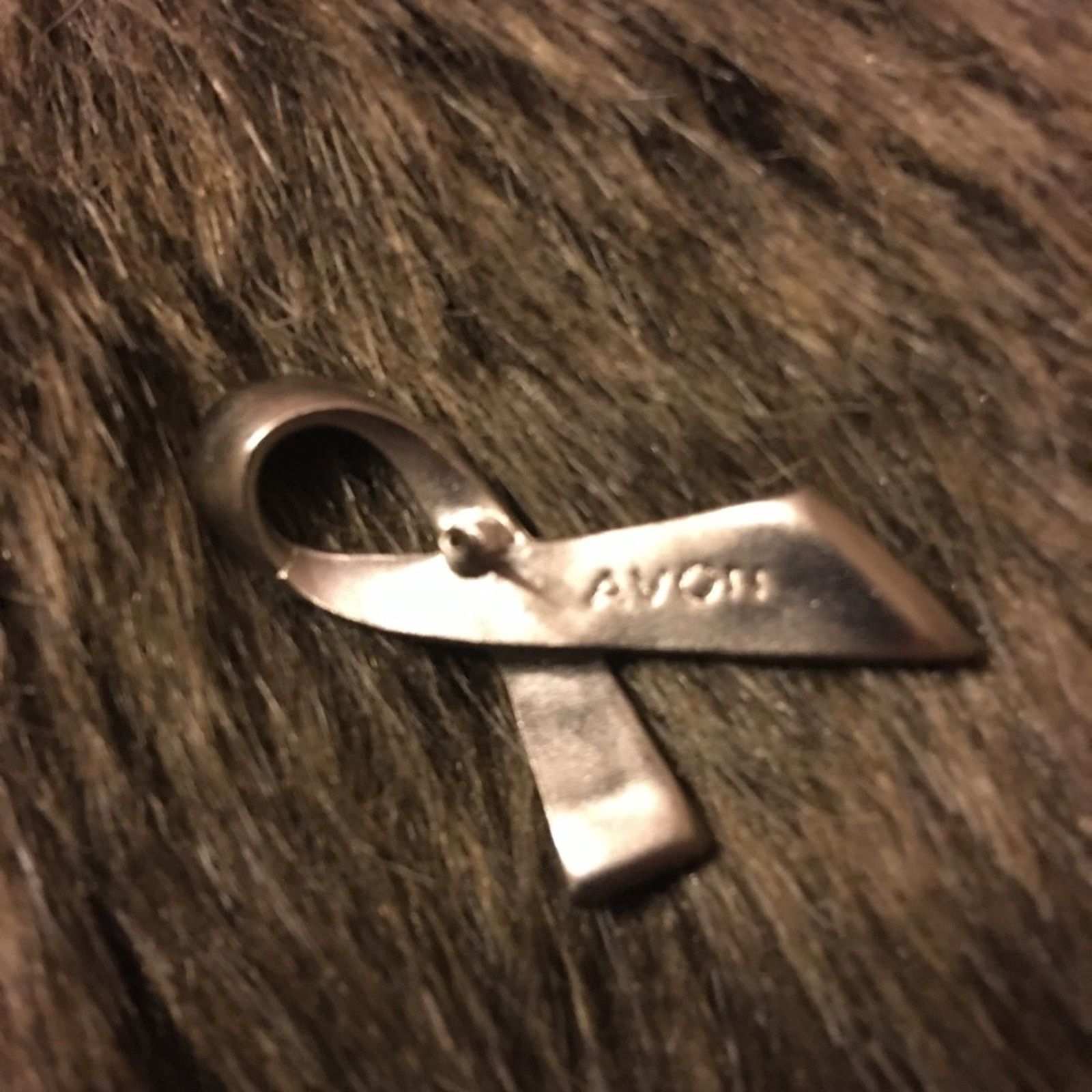 Jewelry Avon matte silver tone pink rhinestone tac pin Size ONE SIZE - 2 Thumbnail