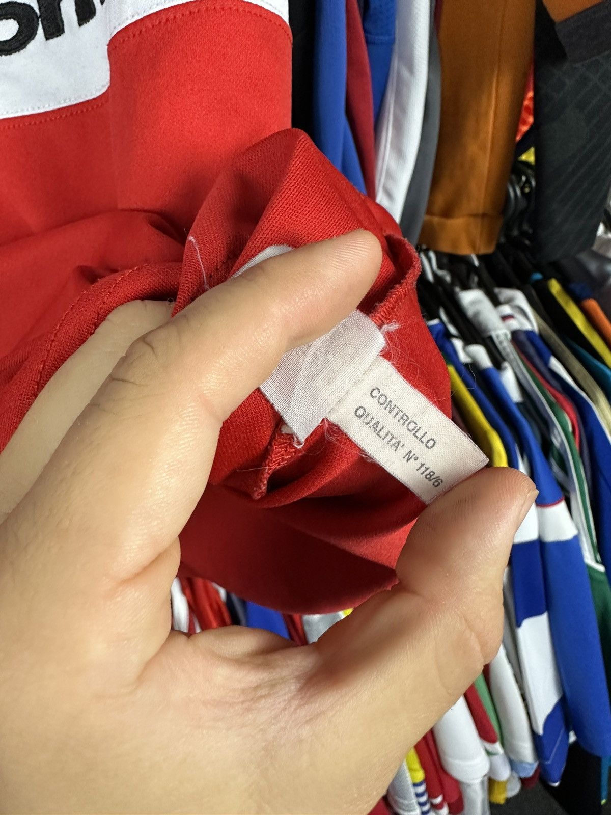 Errea RETRO ERREA MIDDLESBROUGH 2004 cup FOOTBALL SHIRT JERSEY Size US S / EU 44-46 / 1 - 9 Thumbnail