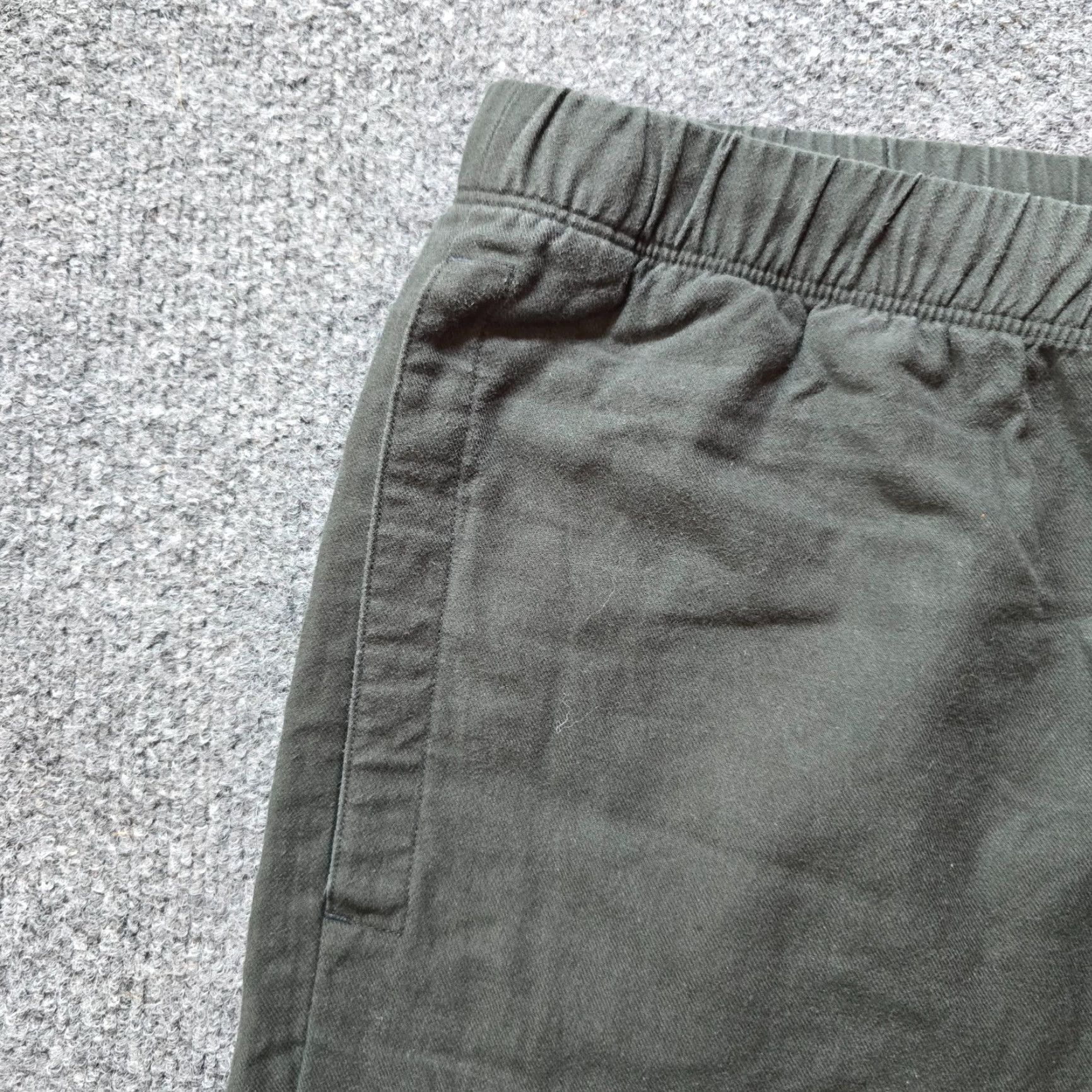 Cos COS Pants Womens Large Green Joggers Lyocell Pull On Pockets Casual Twill High Rise Tapered Inseam 29" Beachy Lounge Denim? Size 36" / US 14 / IT 50 - 3 Thumbnail