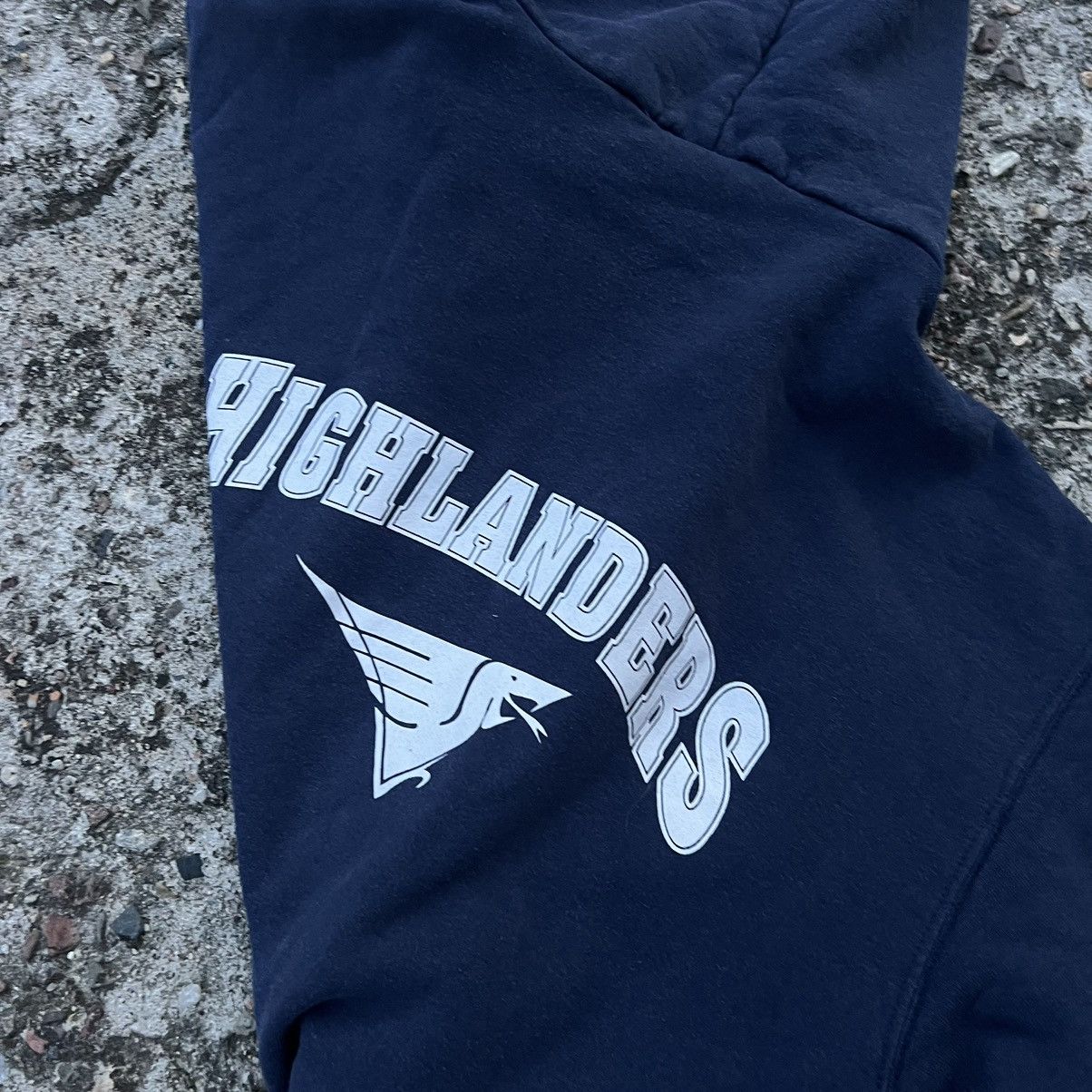 Vintage Vintage 00s Boxy Washed Navy Cropped Blank Hoodie Size US XL / EU 56 / 4 - 5 Thumbnail