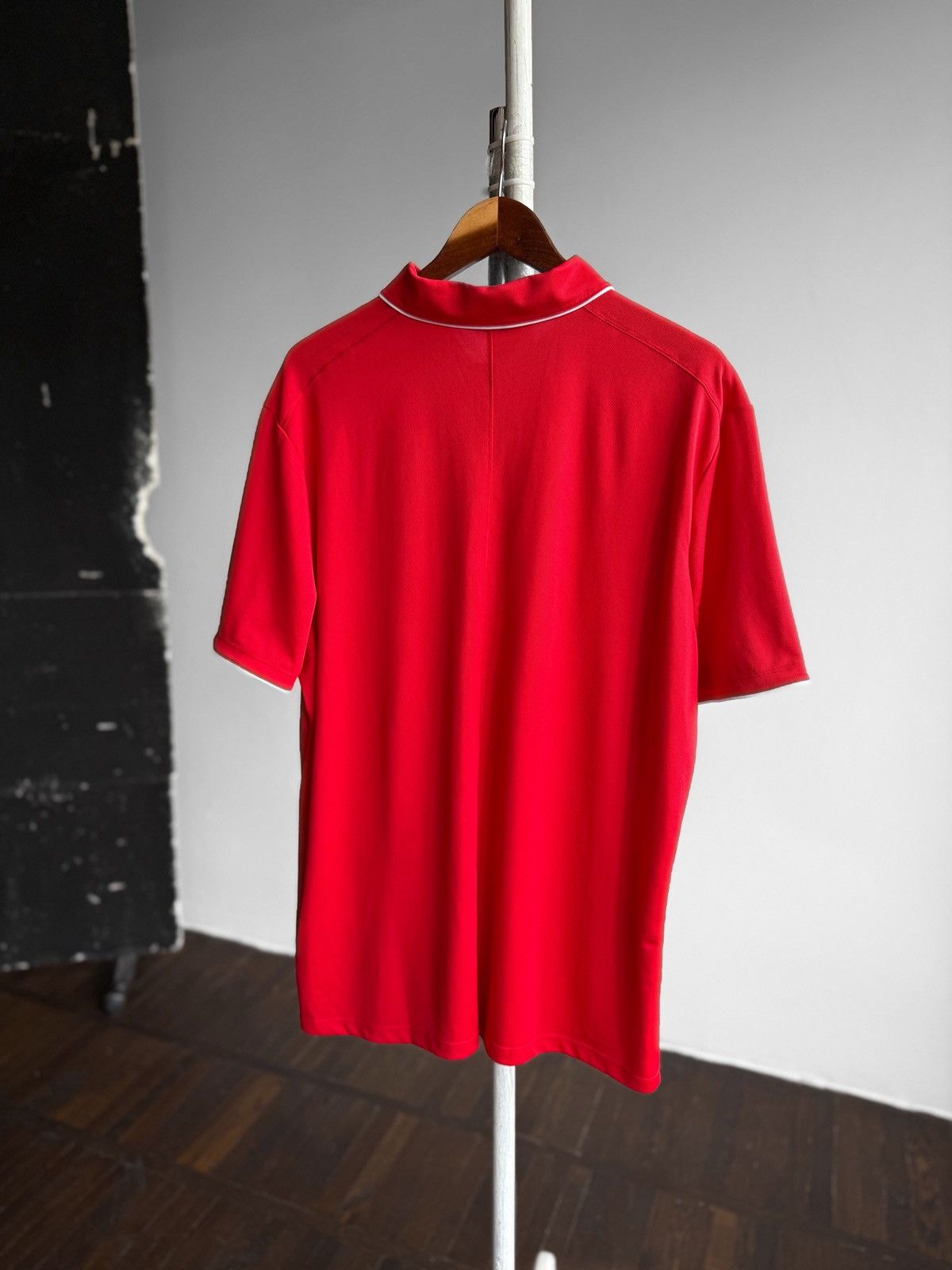 Nike Nike Golf Standard Fit Mens Red SS Polo Shirt Small Swoosh Size US XL / EU 56 / 4 - 2 Thumbnail