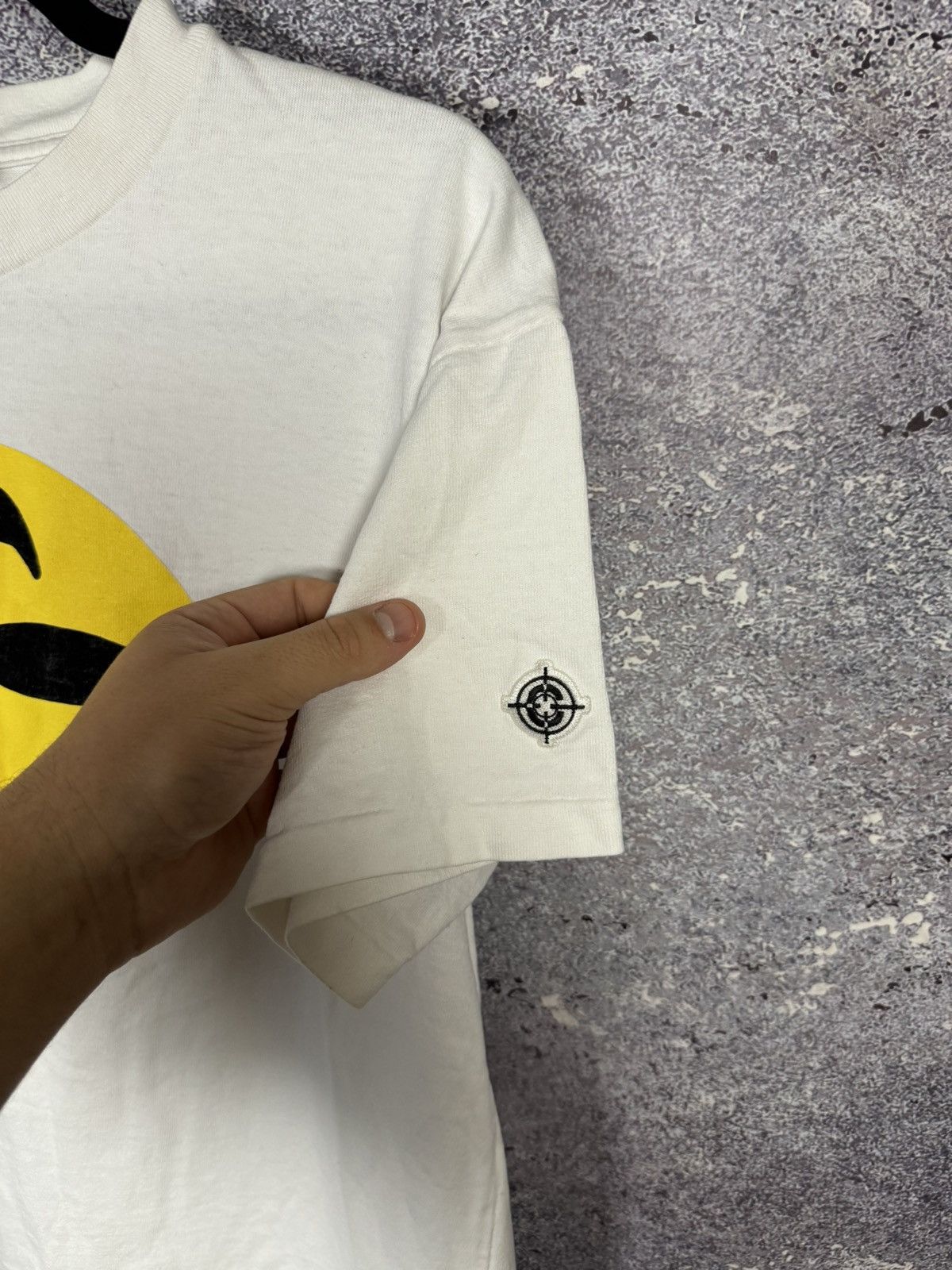 READYMADE READYMADE SMILEY FACE WHITE TEE Size US S / EU 44-46 / 1 - 12 Thumbnail