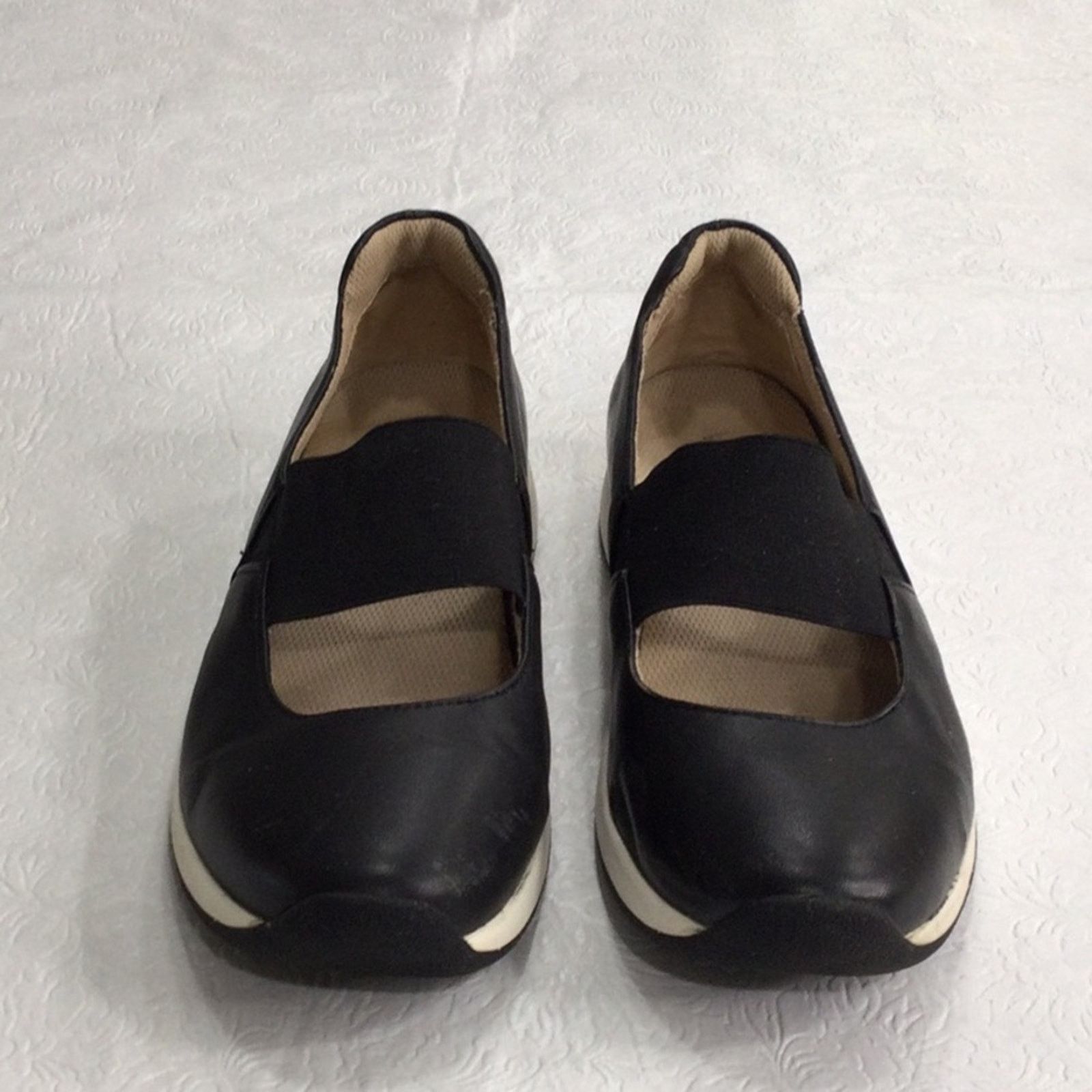 Vionic Vionic Cadee Black Leather Slip On Mary Janes Size 10 Size US 10 / IT 40 - 16 Thumbnail