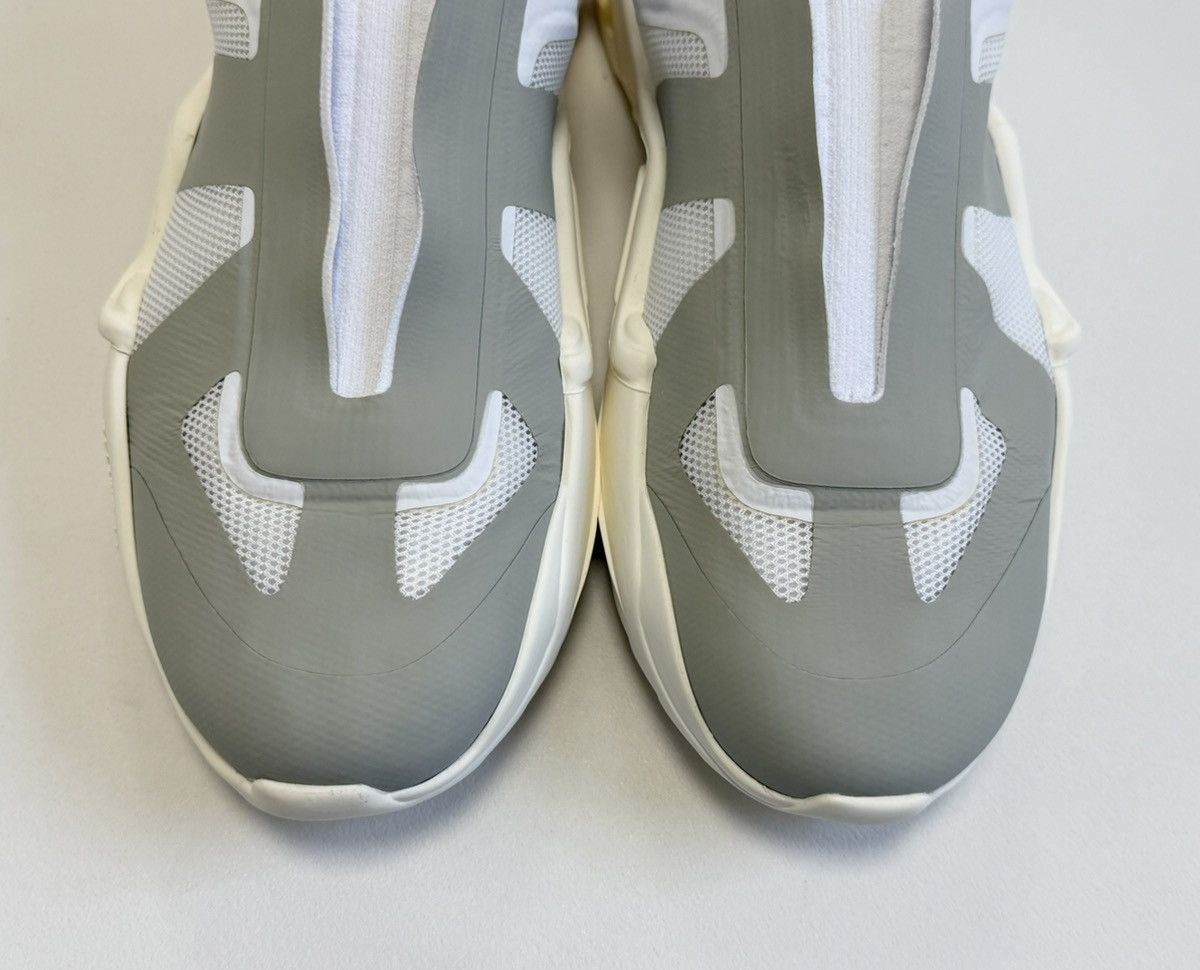 Maison Margiela Laceless White Low Top ‘Future’ Sneakers Size US 11 / EU 44 - 10 Thumbnail