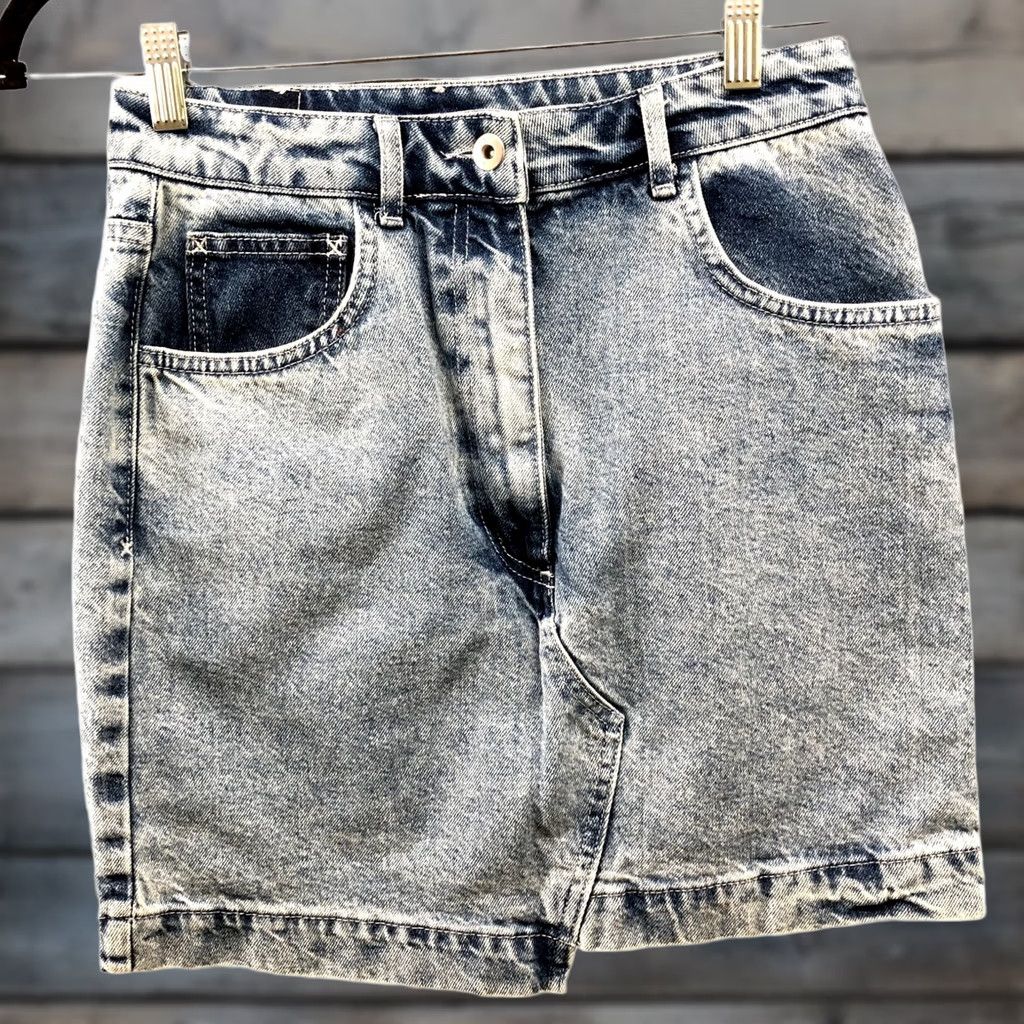 Asos ASOS Collusion Jean Skirt Womens Size 6 Blue Light Wash Straight Mini High Rise Size 28" / US 6 / IT 42 - 1 Thumbnail