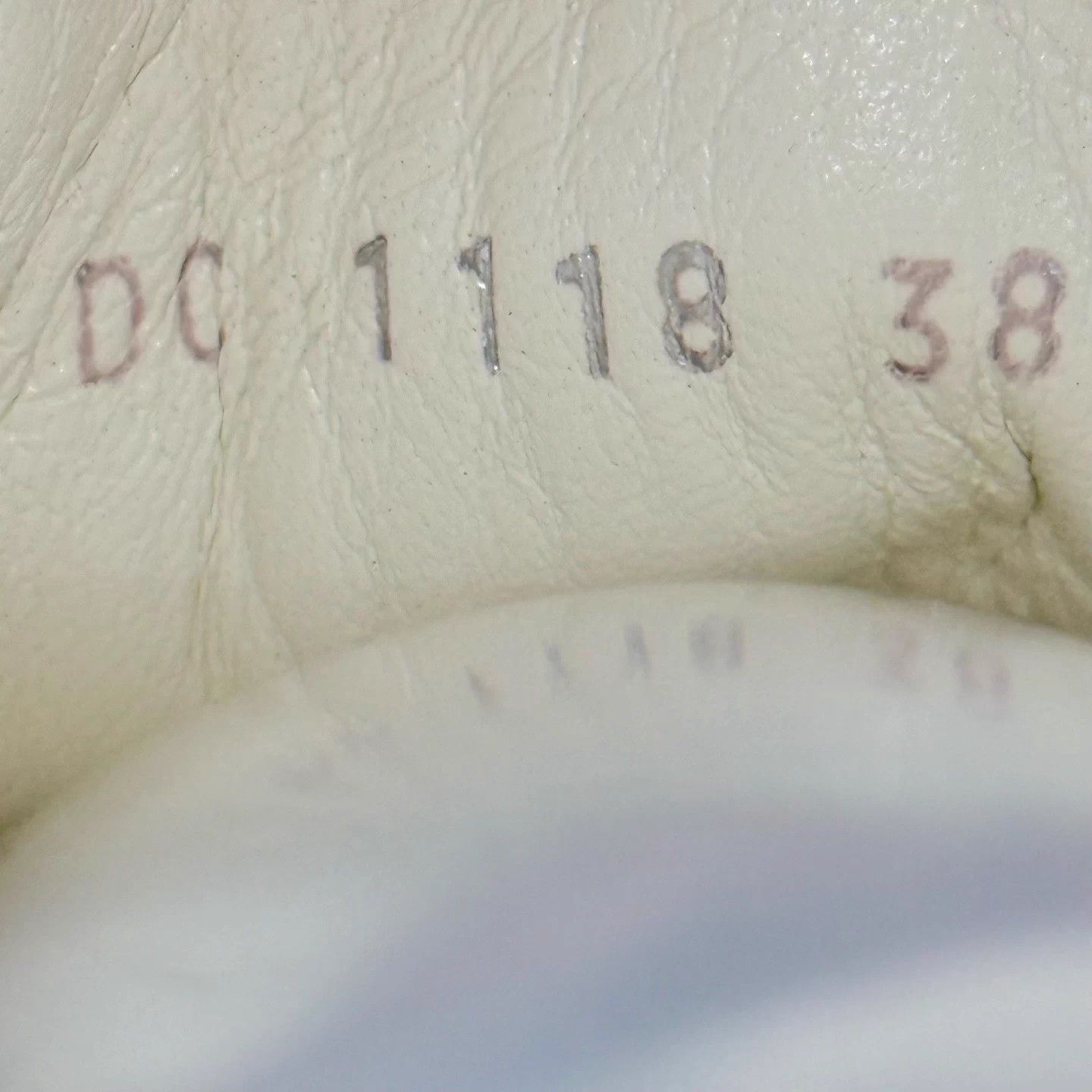 Dior Dior white/blue DR embroidered kicks 38 95 new Size US 7 / IT 37 - 4 Thumbnail