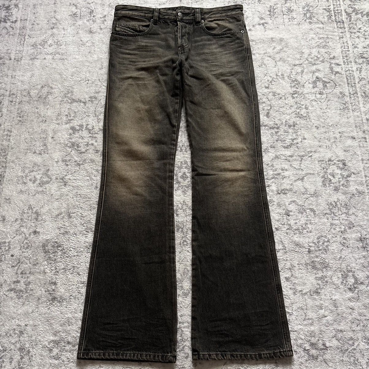 Diesel Diesel 1998 D-Buck Dirty Washed Bootcut Jeans | Size 30 Size US 30 / EU 46 - 1 Thumbnail