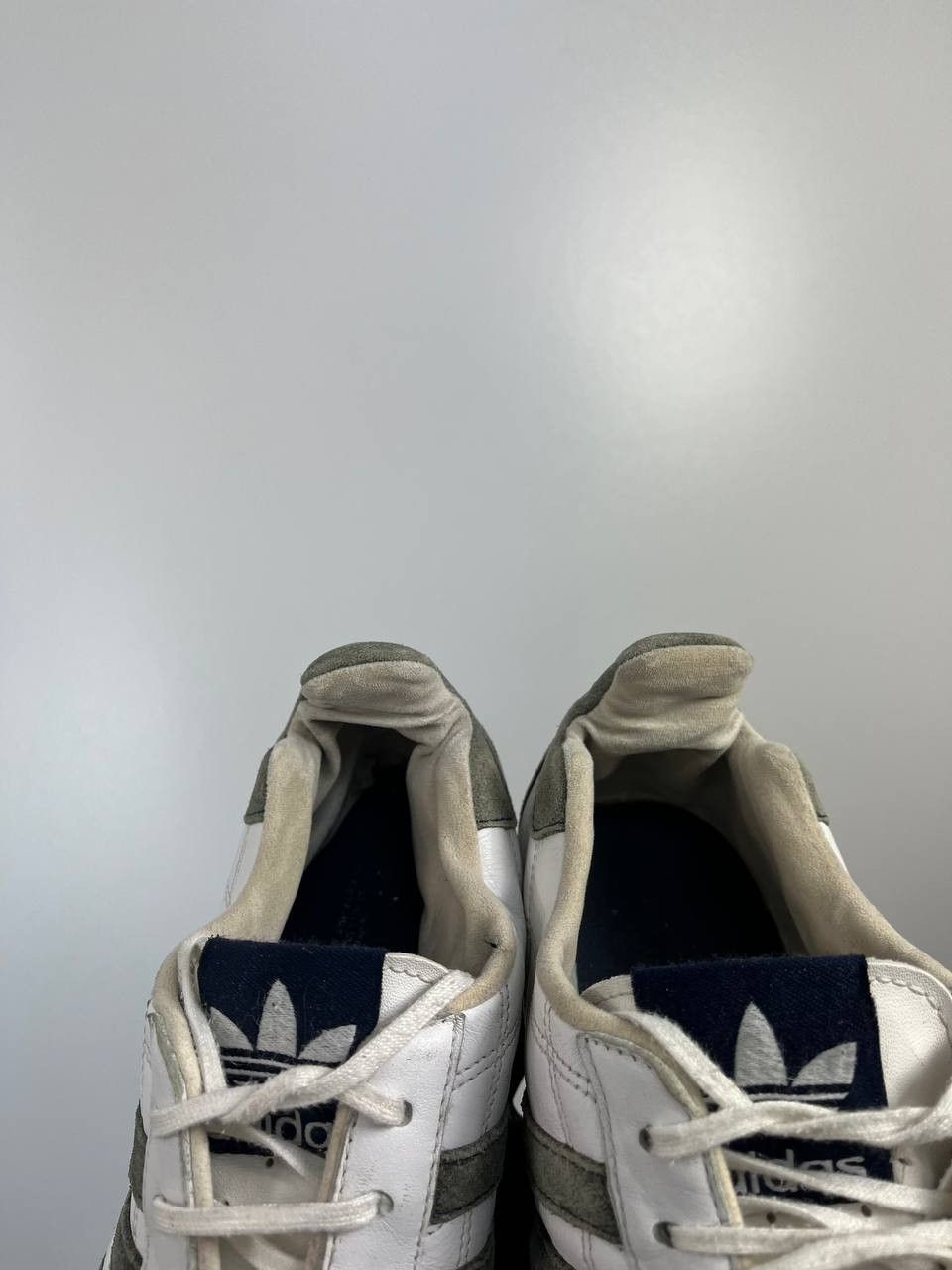 Adidas Adidas Tuscany Leather Shoes White Grey Mens Size 9 Size US 9 / EU 42 - 8 Thumbnail