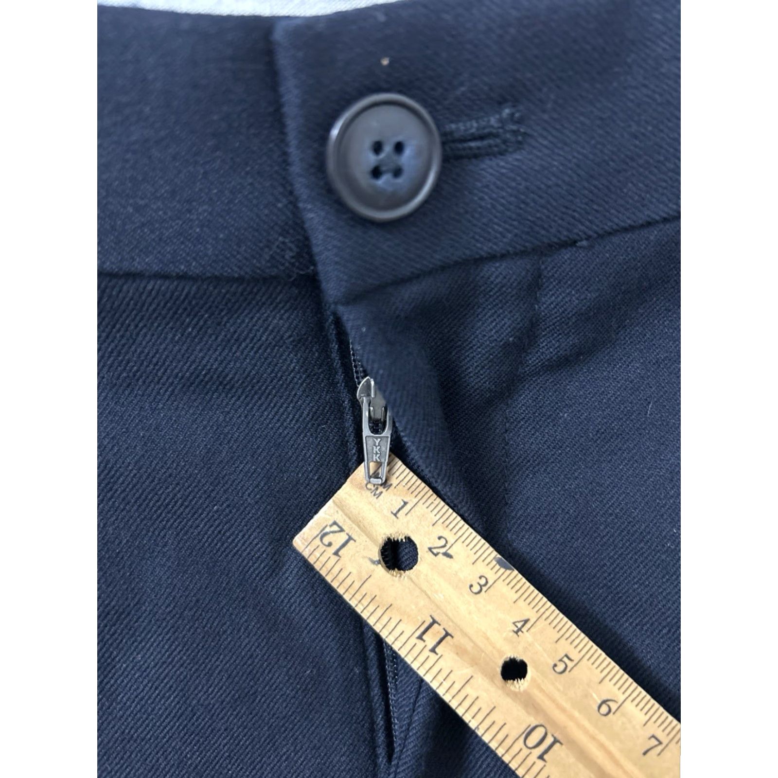 Vintage LL Bean Dress Pants Mens 34x31 Navy 100% Wool Classic Fit YKK Pleated Cuffed Size US 34 / EU 50 - 5 Thumbnail