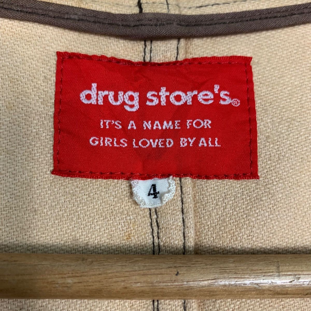 Japanese Brand DRUG STORE’S Patches Logo Hooded Button Vest #2828-C127 Size US M / EU 48-50 / 2 - 13 Thumbnail