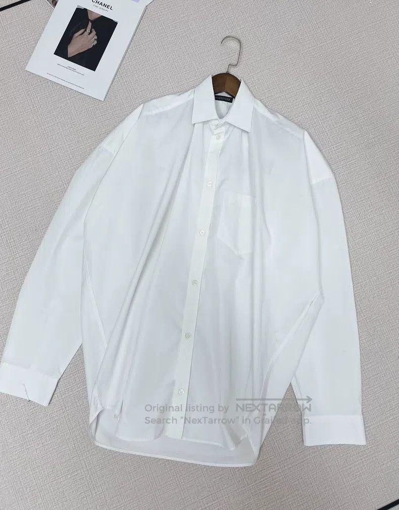 Balenciaga Balenciaga Back Logo Long Sleeve White Shirt Size XS / US 0-2 / IT 36-38 - 2 Thumbnail