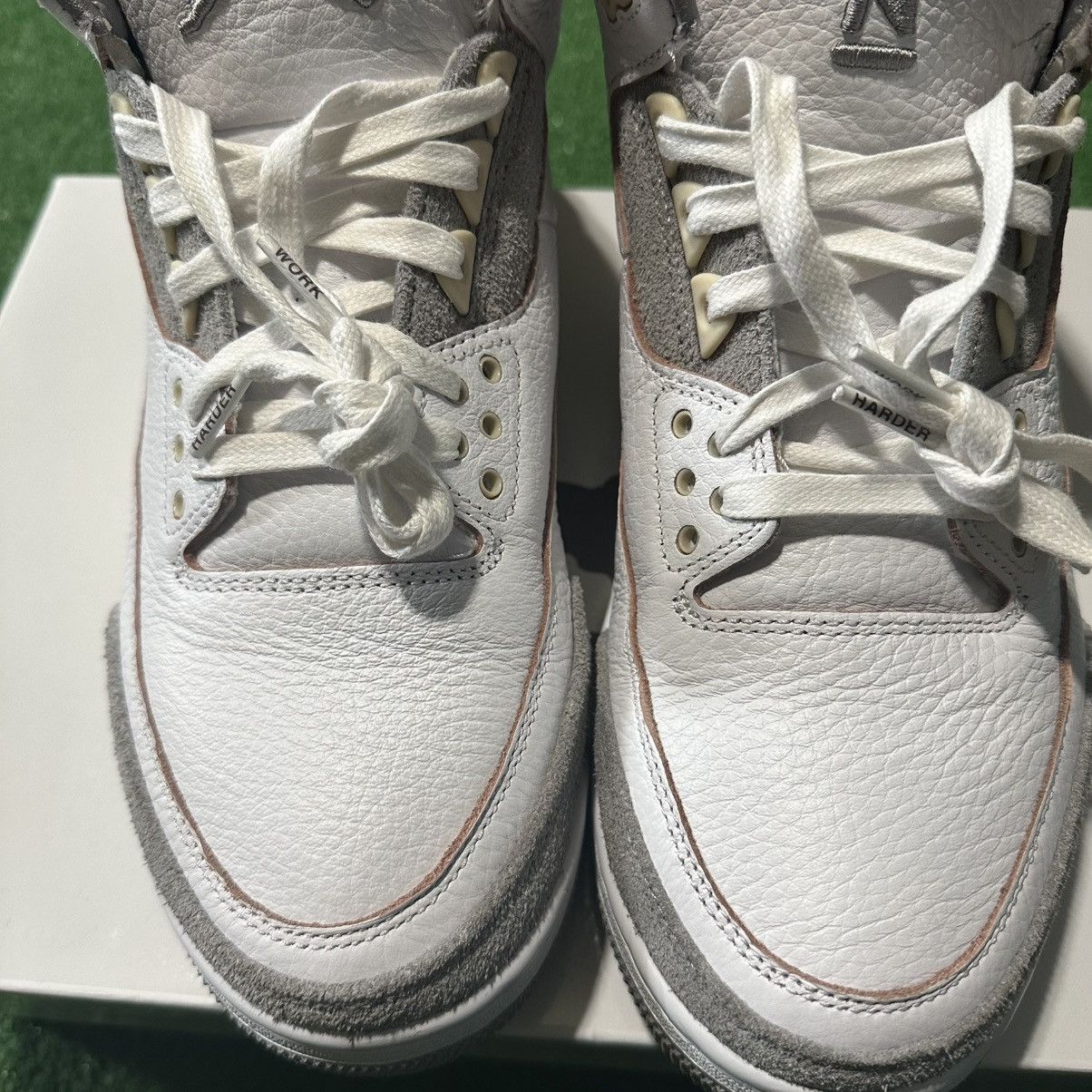 A Ma Maniere × Jordan Brand Air Jordan 3 Retro SP A Ma Maniere Raised By Women Size 9.5M Size US 9.5 / EU 42-43 - 4 Thumbnail