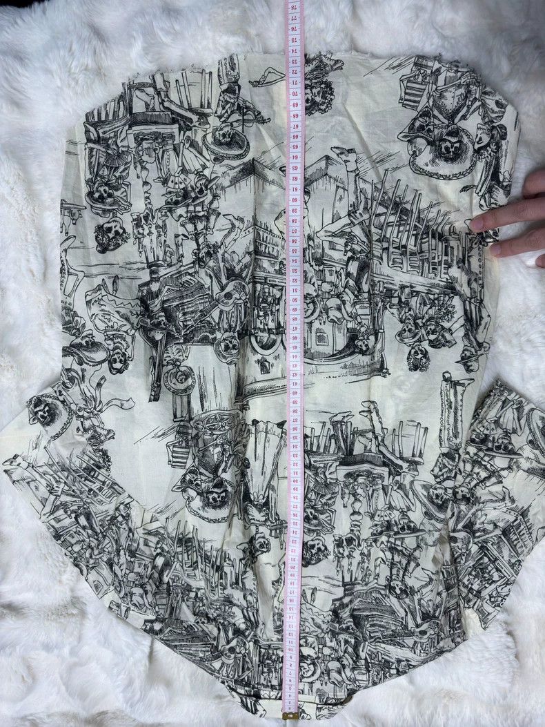 Yves Saint Laurent saint laurent size 39 Dream Tour Short Sleeve Shirt 2501-Ne Size US M / EU 48-50 / 2 - 9 Thumbnail