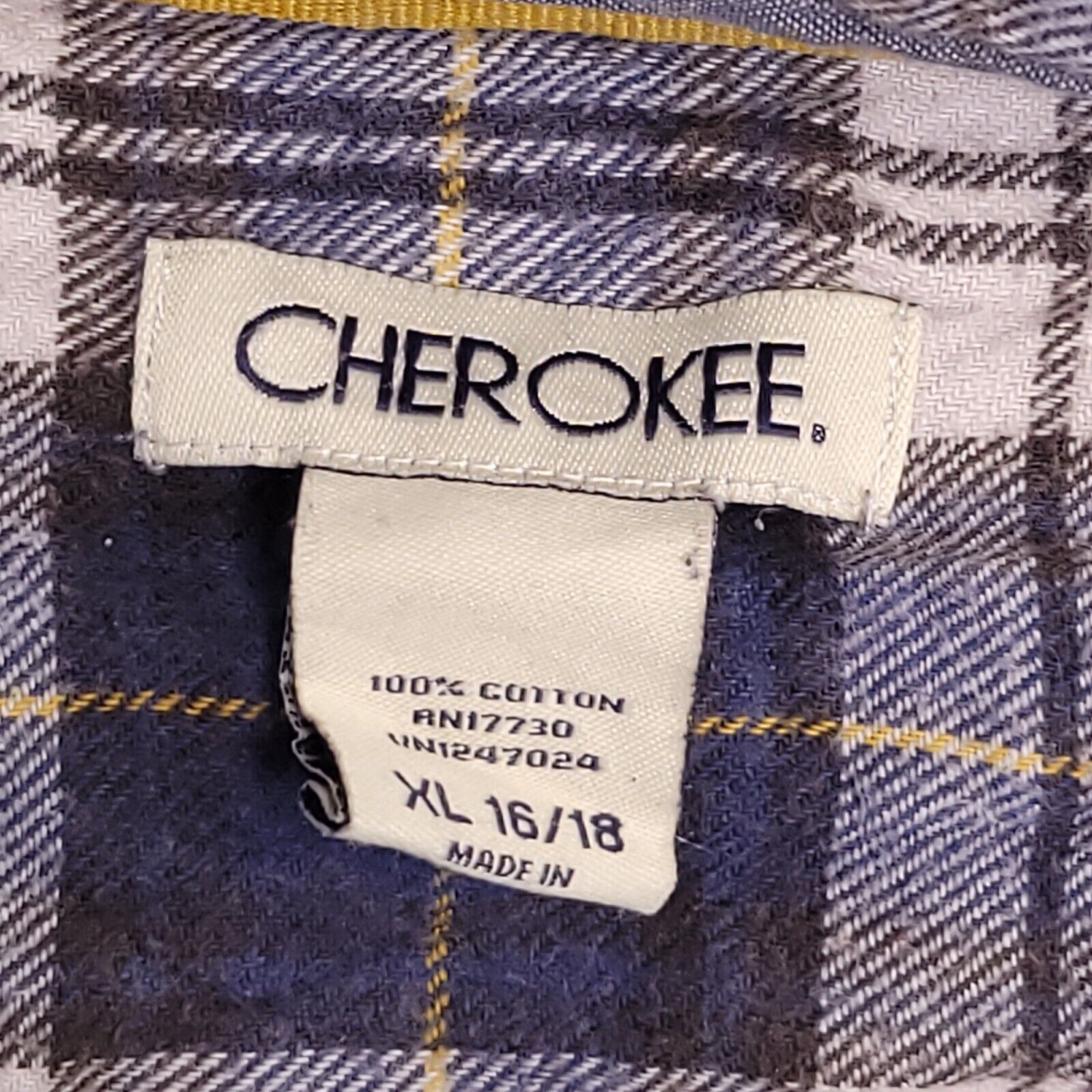 Cherokee Cherokee Tartan Flannel Button Shirt Mens Size XL Blue White Size US XL / EU 56 / 4 - 3 Thumbnail