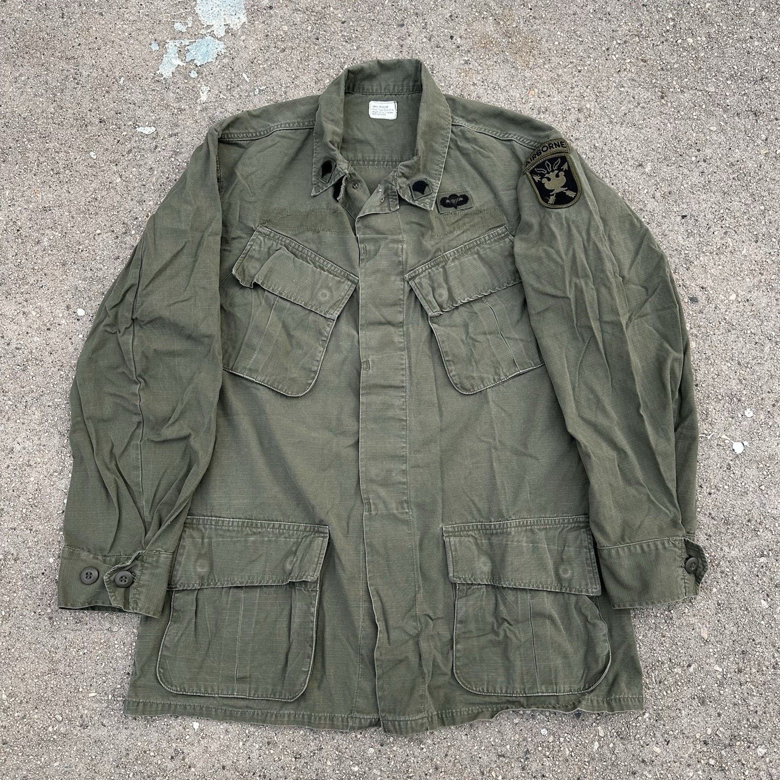 Vintage Vintage 70s OG-107 Rip Stop Poplin Slant Pocket Coat Vietnam Size US S / EU 44-46 / 1 - 1 Thumbnail