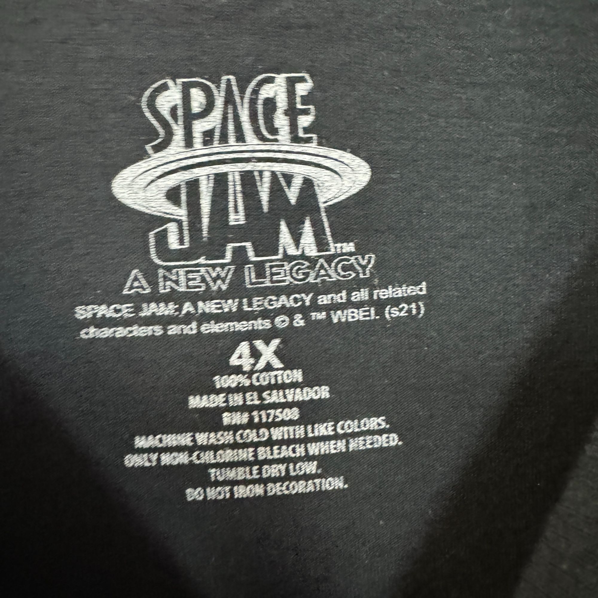 Other Space Jam Tune Squad Buggs Bunny T-shirt size 4XL Size US XXL / EU 58 / 5 - 4 Thumbnail