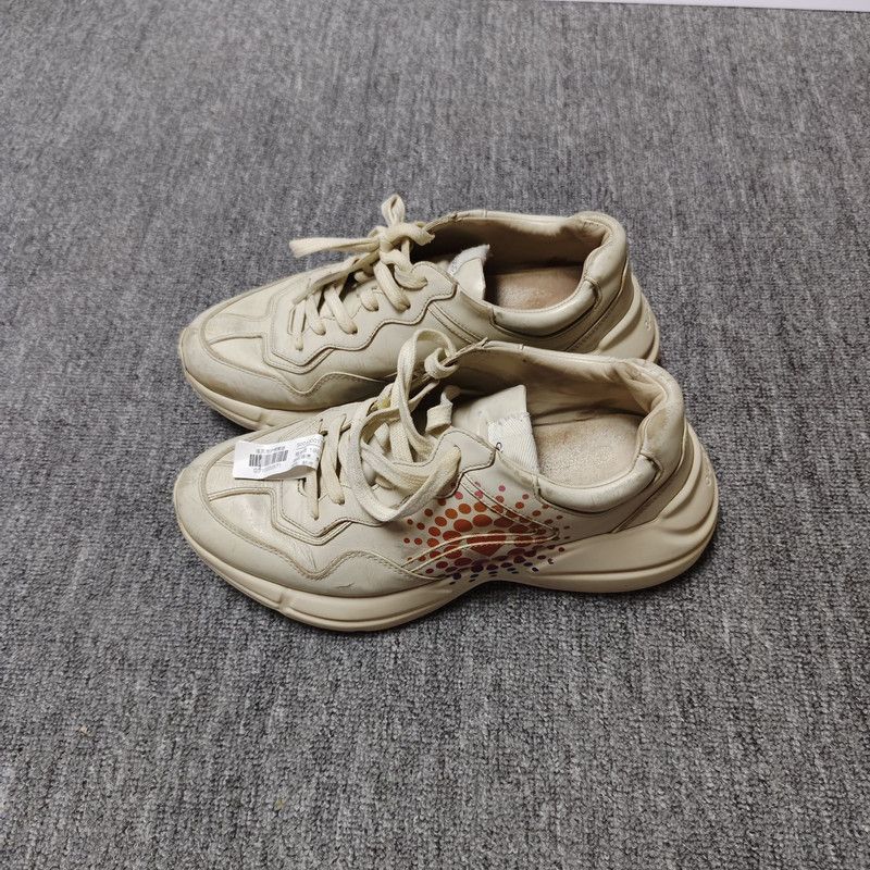 Gucci Gucci Rhyton Fashion Dad Shoes in Ivory White Size US 8.5 / EU 41-42 - 1 Thumbnail
