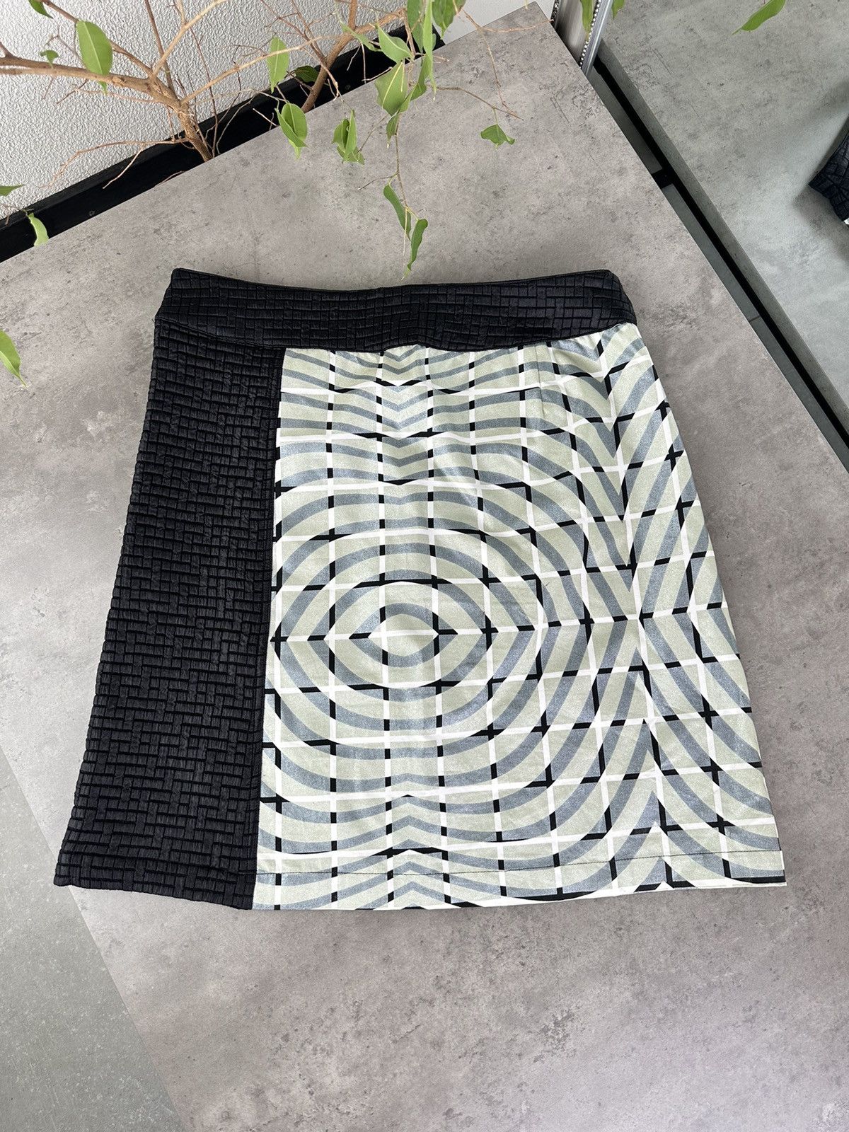 Custo Barcelona Custo Barcelona Skirt Size 28" / US 6 / IT 42 - 7 Thumbnail