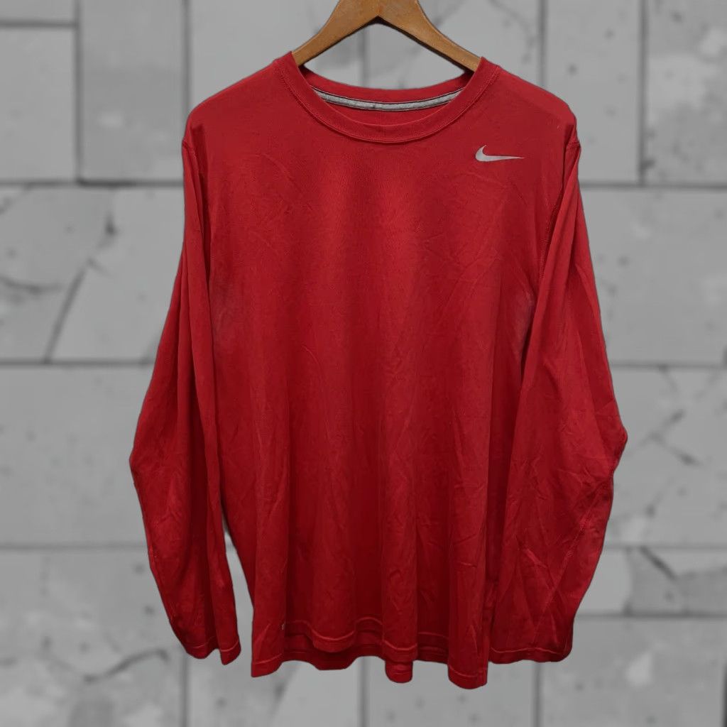 Nike Nike Dri-Fit Long Sleeve Red stretchy athletic Tee Mens Size L Size US L / EU 52-54 / 3 - 1 Thumbnail