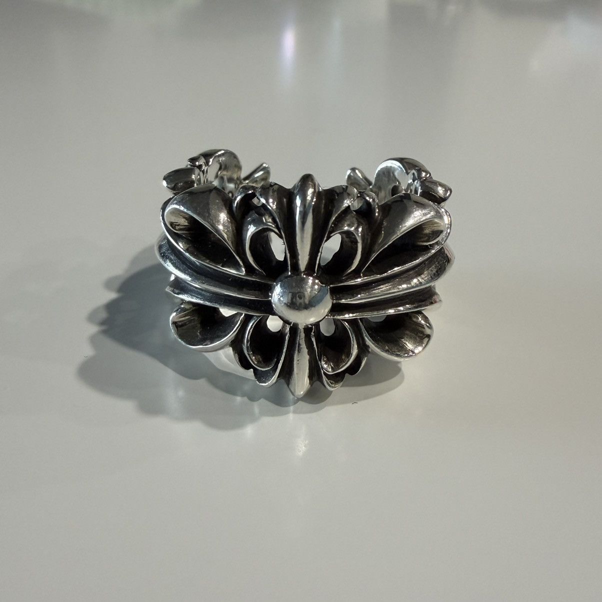 Chrome Hearts US9 Chrome Hearts Double Floral Cross Ring 18 stk Size ONE SIZE - 1 Thumbnail