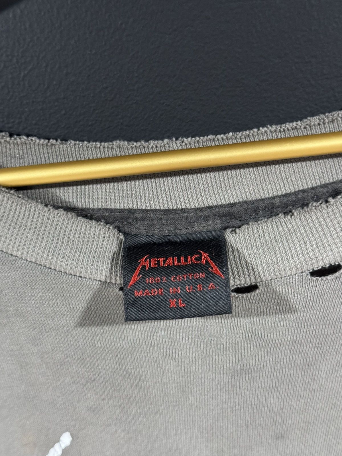 Band Tees 1992 Vintage Metallica Europe 93 Faded Thrashed Band Tee XL Size US XL / EU 56 / 4 - 7 Thumbnail