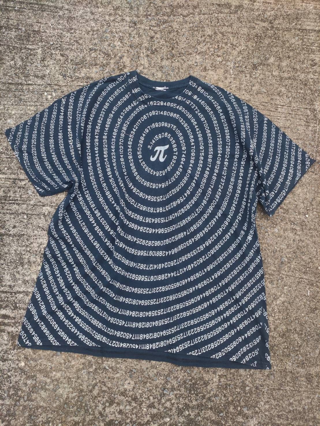 Other Vtg 00's Pie Mathematical All Over Print T-Shirt Size US XL / EU 56 / 4 - 1 Thumbnail