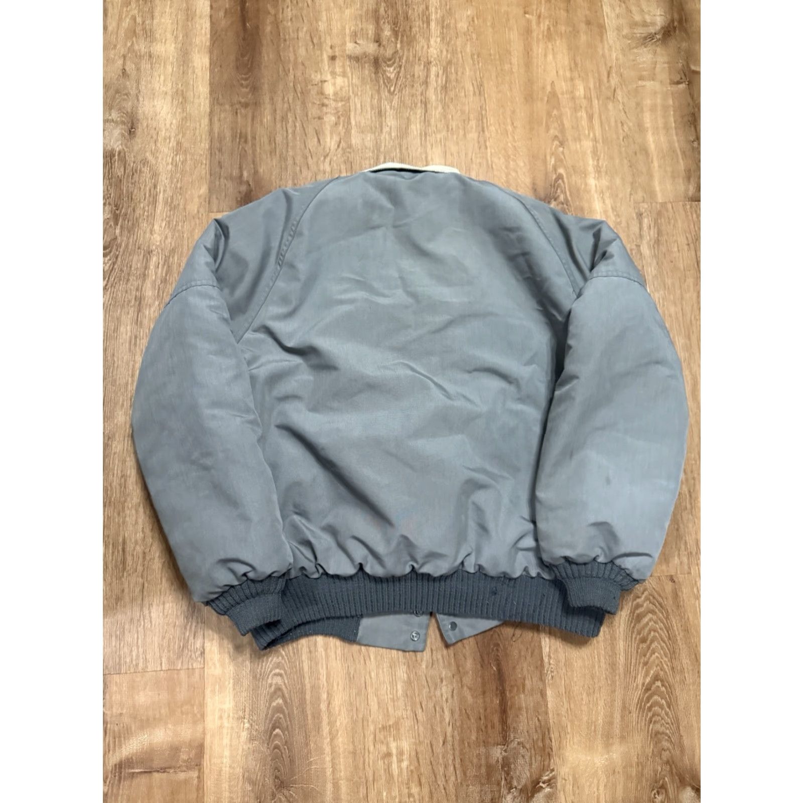 Vintage VINTAGE Manhattan Jacket Bomber Jacket Corduroy Insulated USA Made Mens L Gray *STAINS 90s Men Size US L / EU 52-54 / 3 - 2 Thumbnail