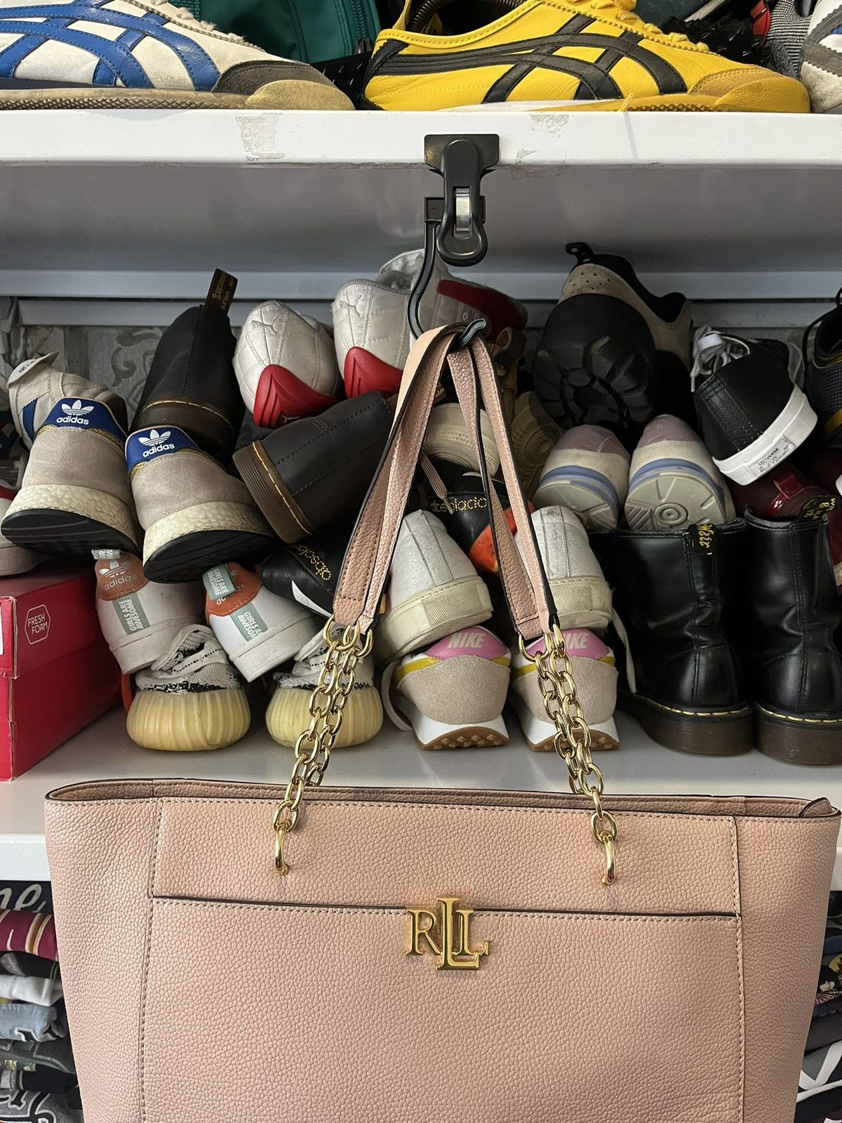 Polo Ralph Lauren LAUREN RALPH LAUREN MELLOW PINK LEATHER MEDIUM GRAB BAG Size ONE SIZE - 3 Thumbnail