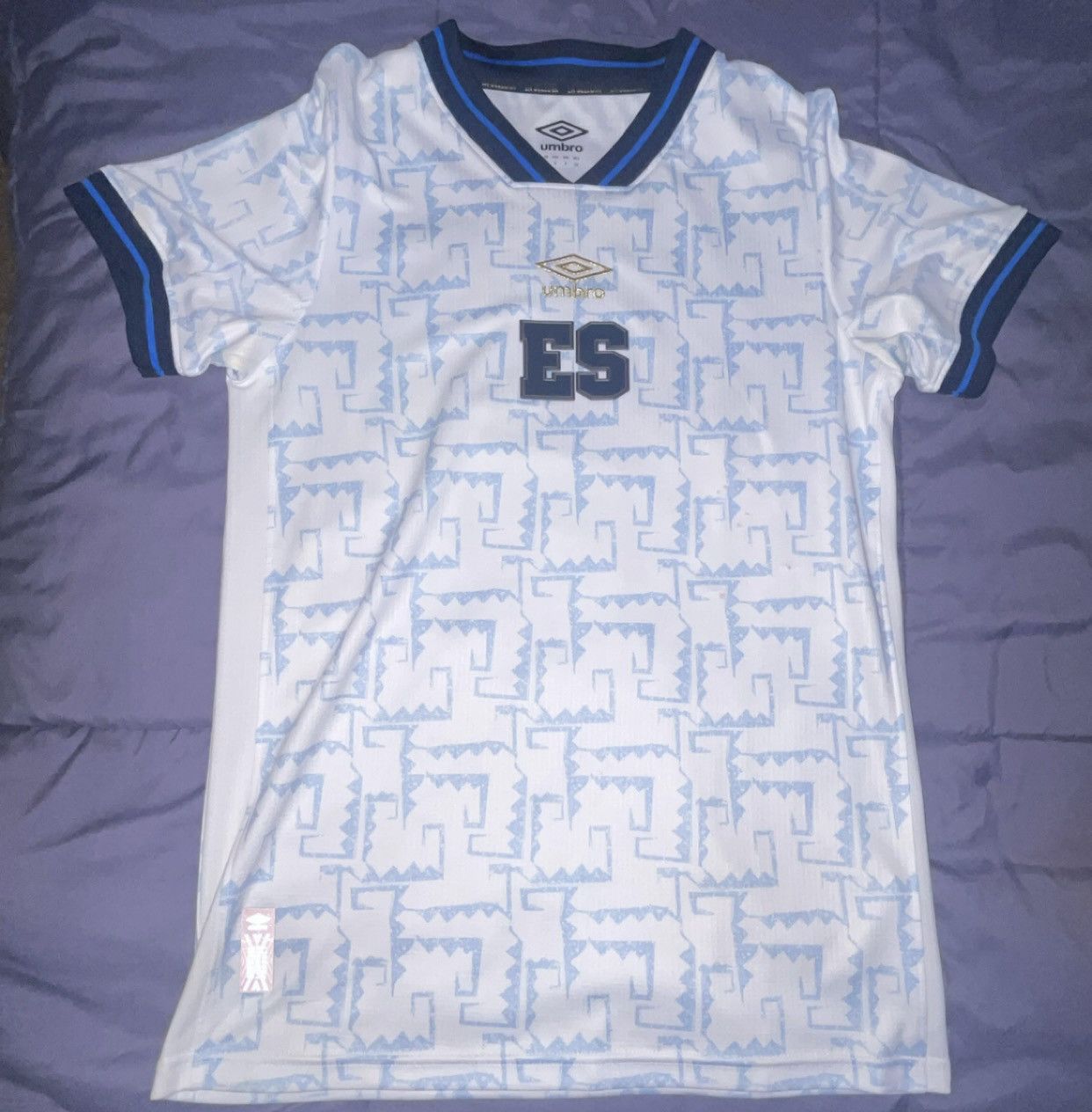 Umbro El Salvador Jersey Size US S / EU 44-46 / 1 - 1 Thumbnail