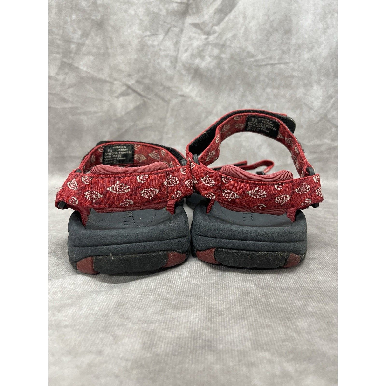 L.L. Bean LL BEAN Women's Red Nylon Hook & Loop Strappy Sport Sandals Size US 8.5 / IT 38.5 - 5 Thumbnail
