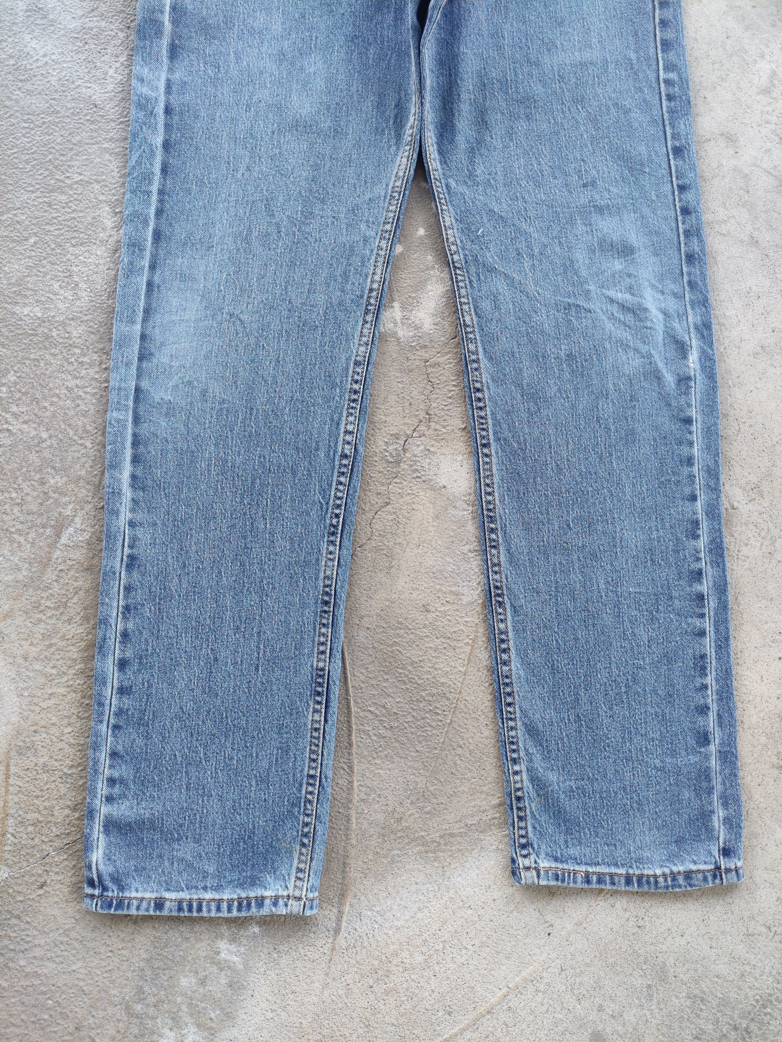 Levi's Vintage Levis Jean Distressed Faded Denim Size US 32 / EU 48 - 4 Thumbnail