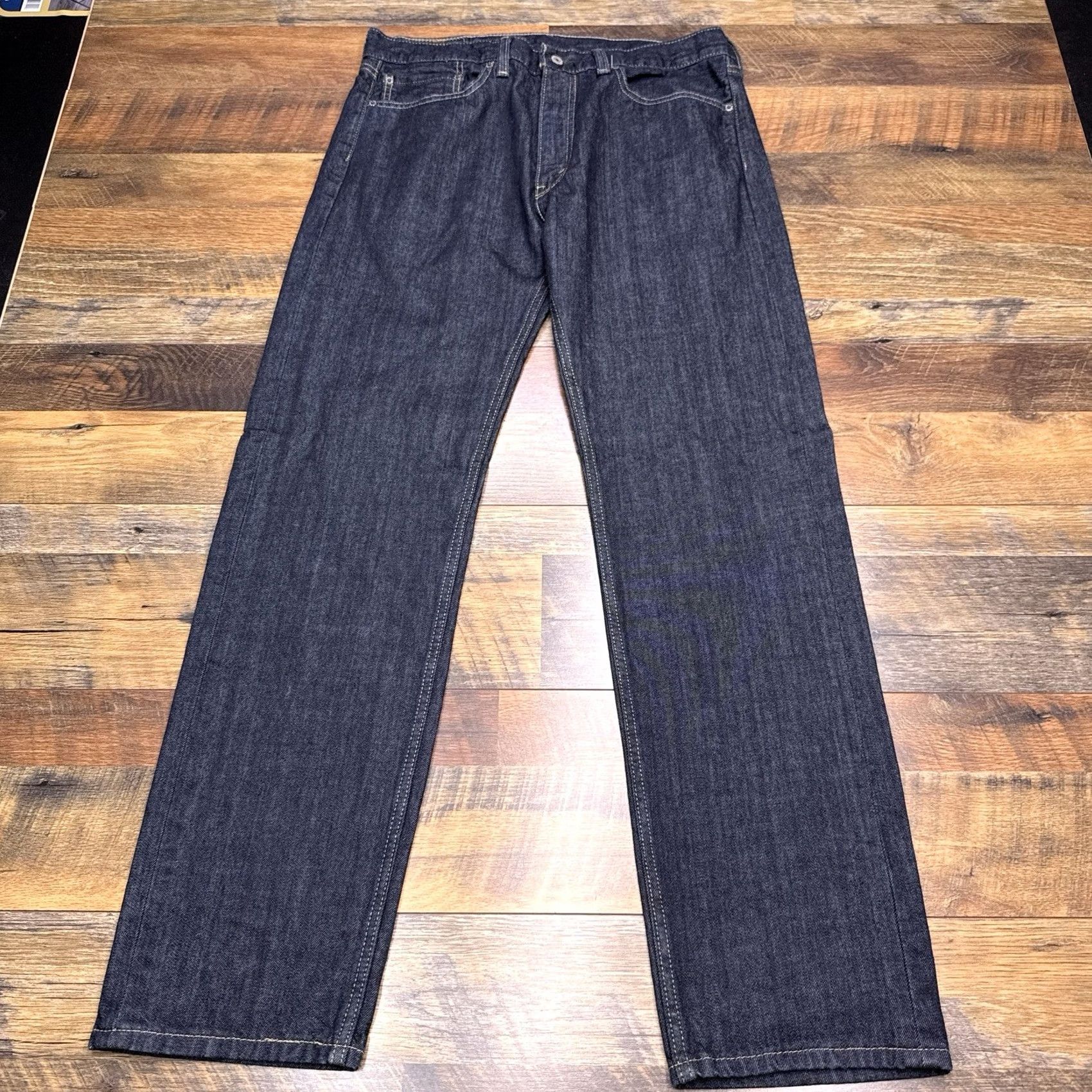 Levi's Levi's 505 Jeans Mens 36x34 Straight Regular Mid Rise Denim Blue 5-Pocket Belt Loops Cotton Regular Inseam 34 Size US 36 / EU 52 - 2 Thumbnail